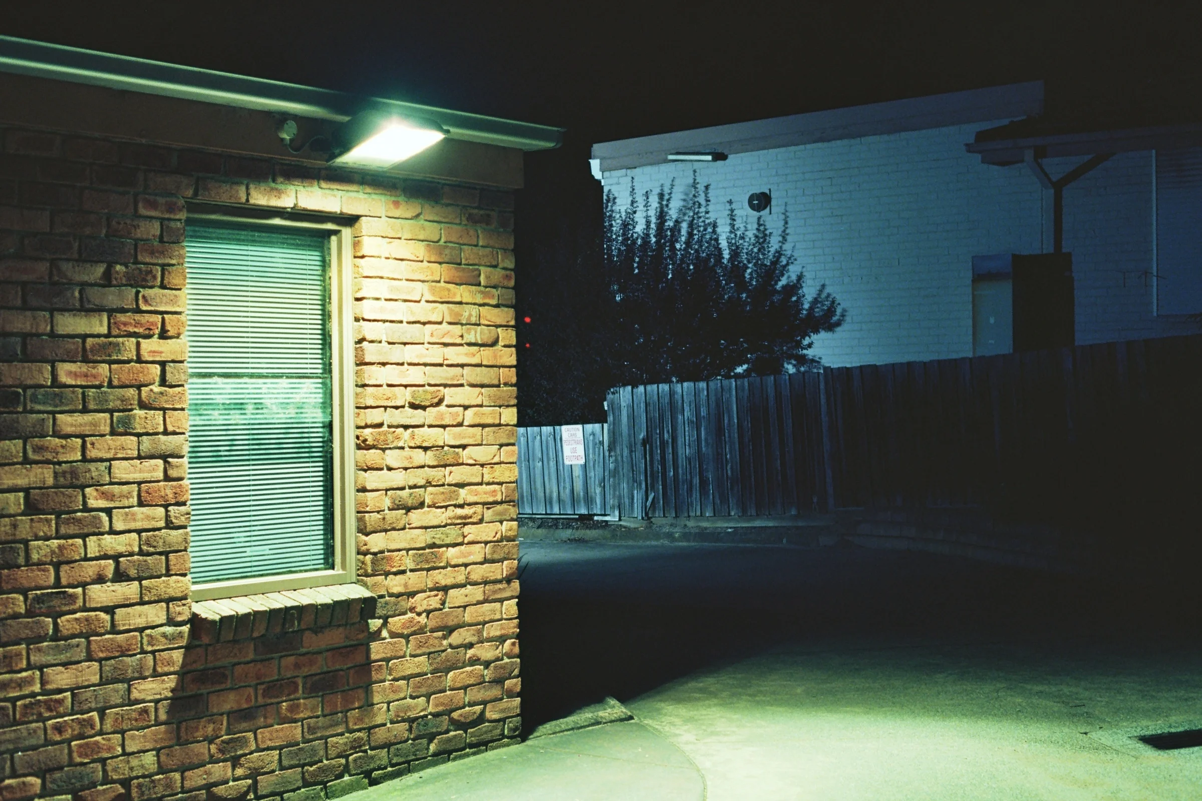 _20_00018.jpg