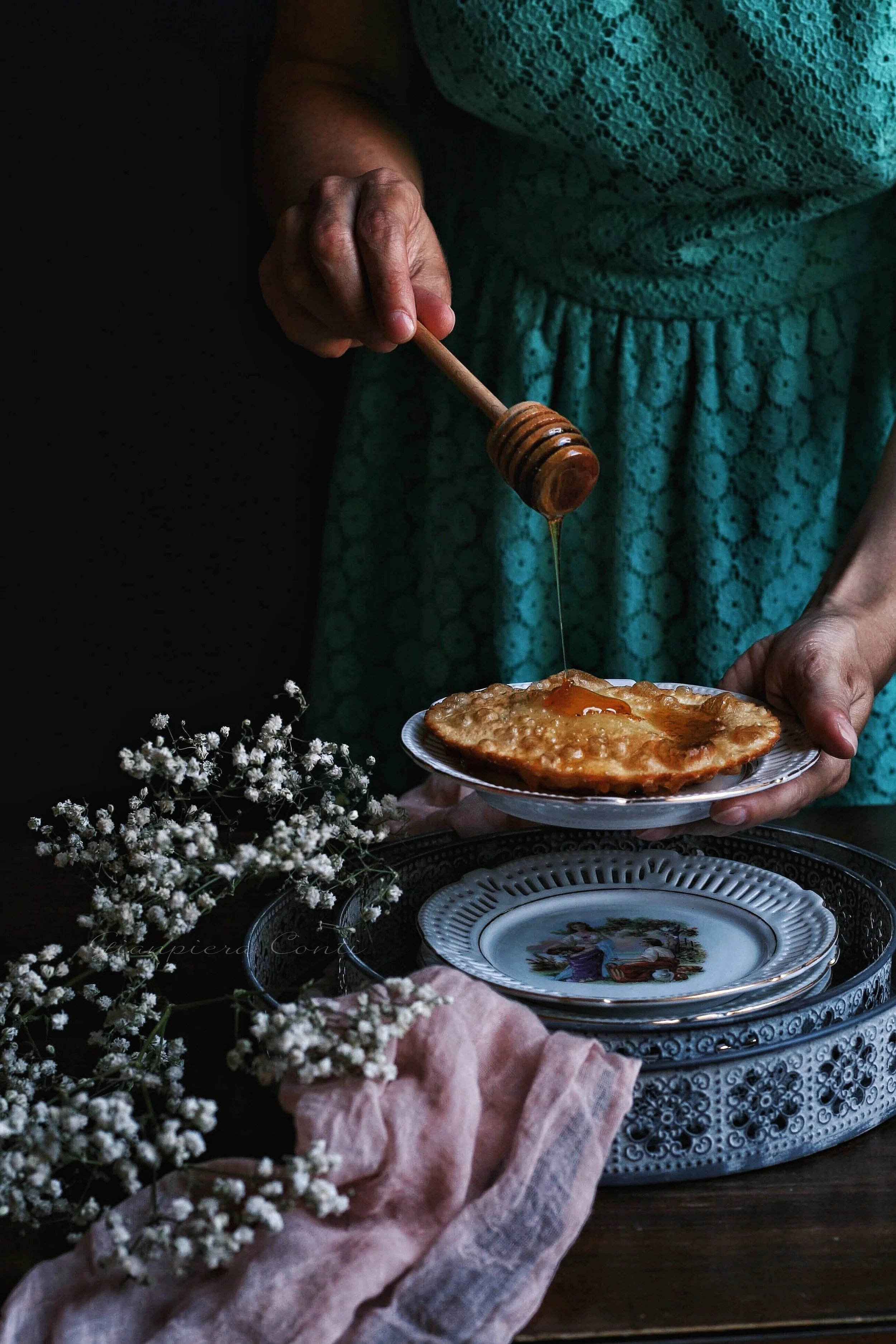 Sardinian seada with honey - Moody photography Action shot