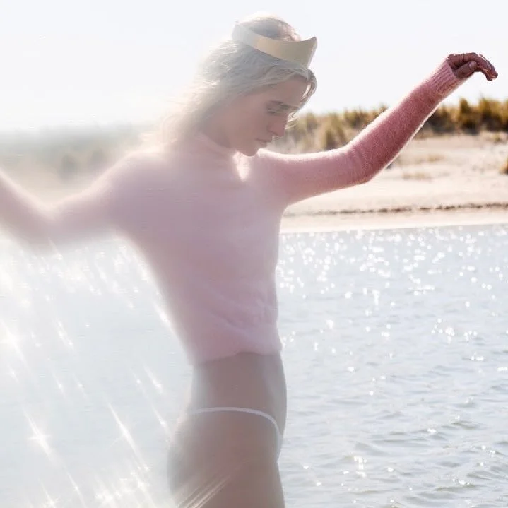 Beneath glistening skies, where stars whisper ancient truths...
Hope rises, not loud&mdash;but steady.

@erinvandongen shot by @ellenvanbennekom for @wildmonarchy wearing our WARRIOR

#warrior #wildmonarchy #crownyourself #glistening #hope #love