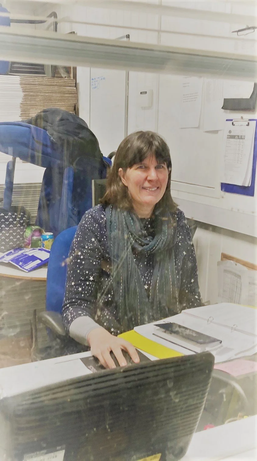 Michelle Stringer The Workforce — Hampshire Carp Hatcheries
