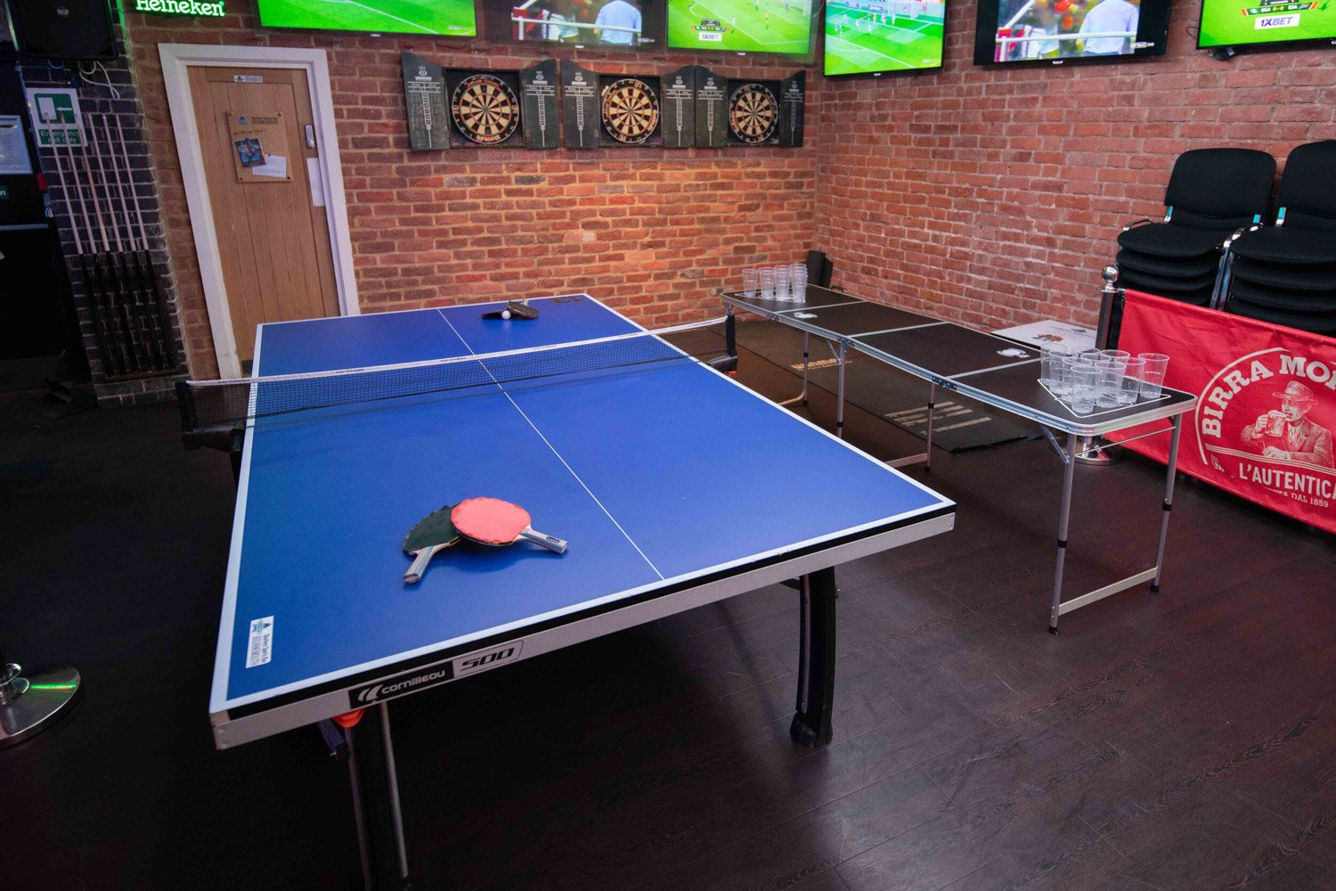 Sharkeys_Sports_Bar_Bournemouth_Live_Sports_Poole_Snooker_Table_Tennis_VIP_Rooms_Consoles-12.jpg