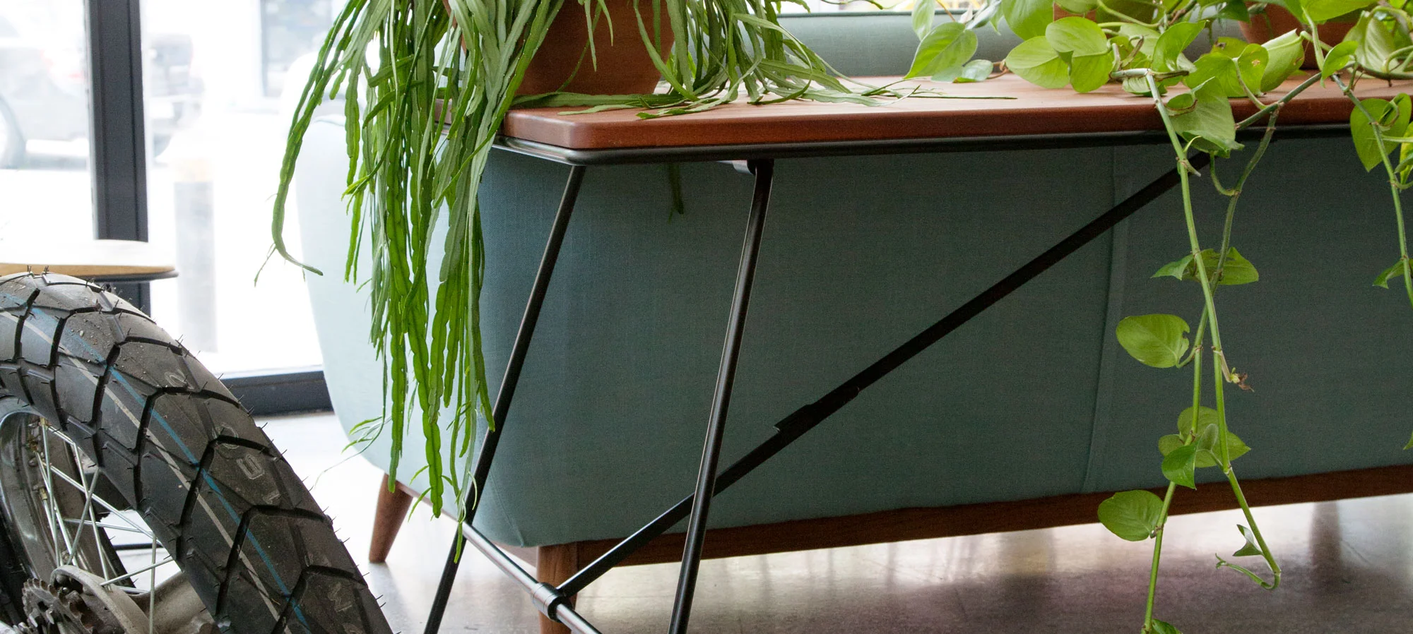 metal-and-wood-plants-2.jpg
