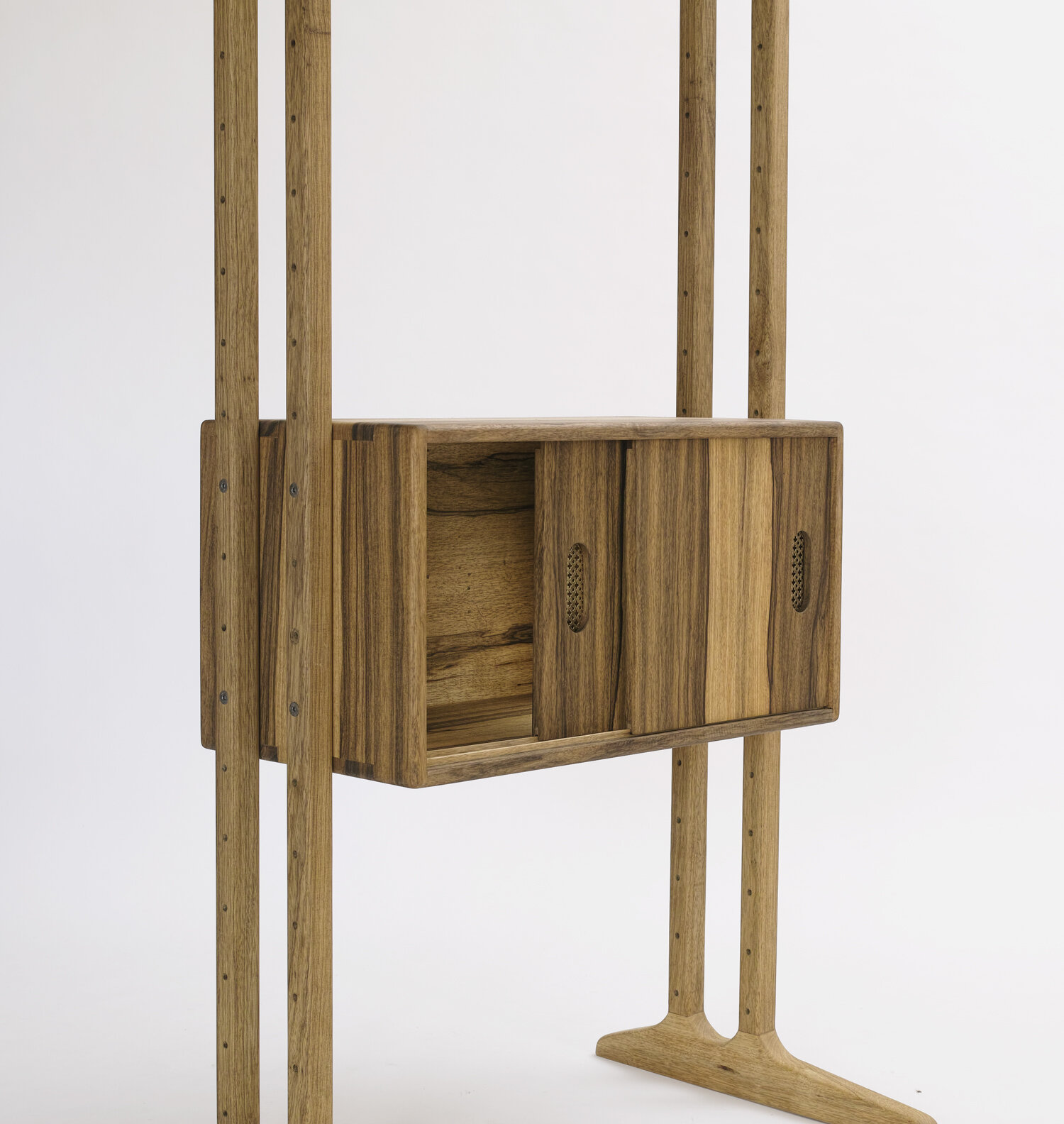 trestle-shelves-brass-metal-and-wood-furniture-design-lebanon-beirut.jpg