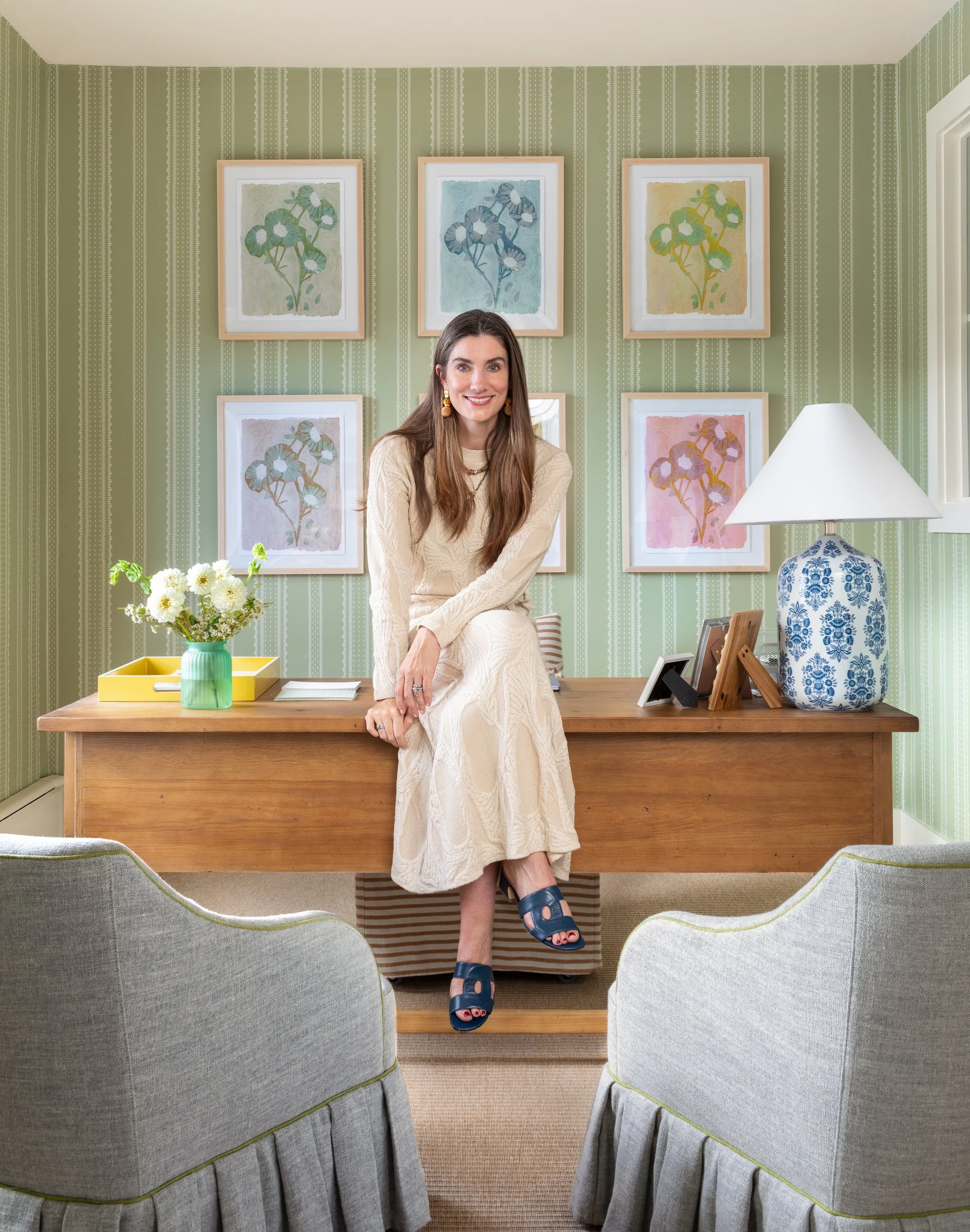 464 | How to Grow Repeat Customers Instead of Always Chasing New Ones with Elizabeth Rees, Chasing Paper