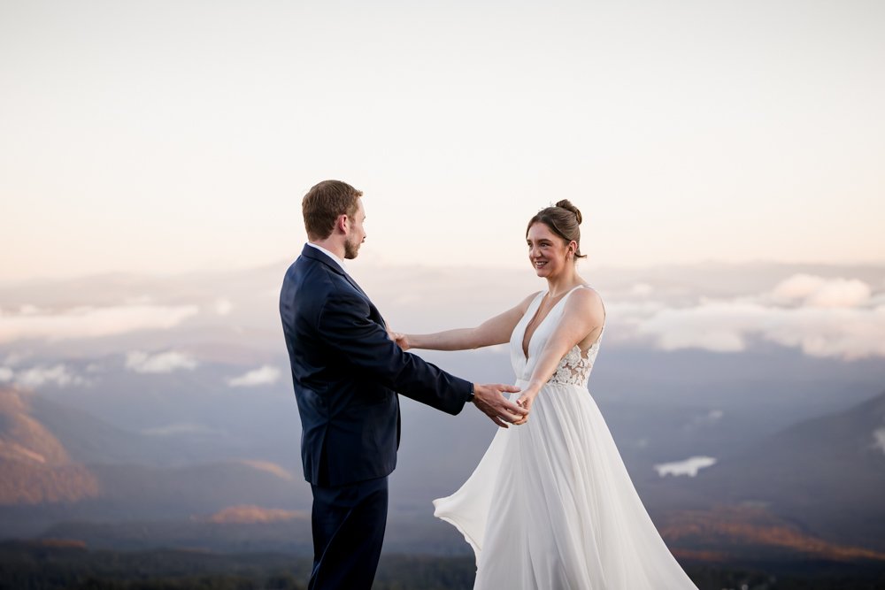A Breathtaking Wedding at Silcox Hut: Zack and Britni’s Mt. Hood Celebration