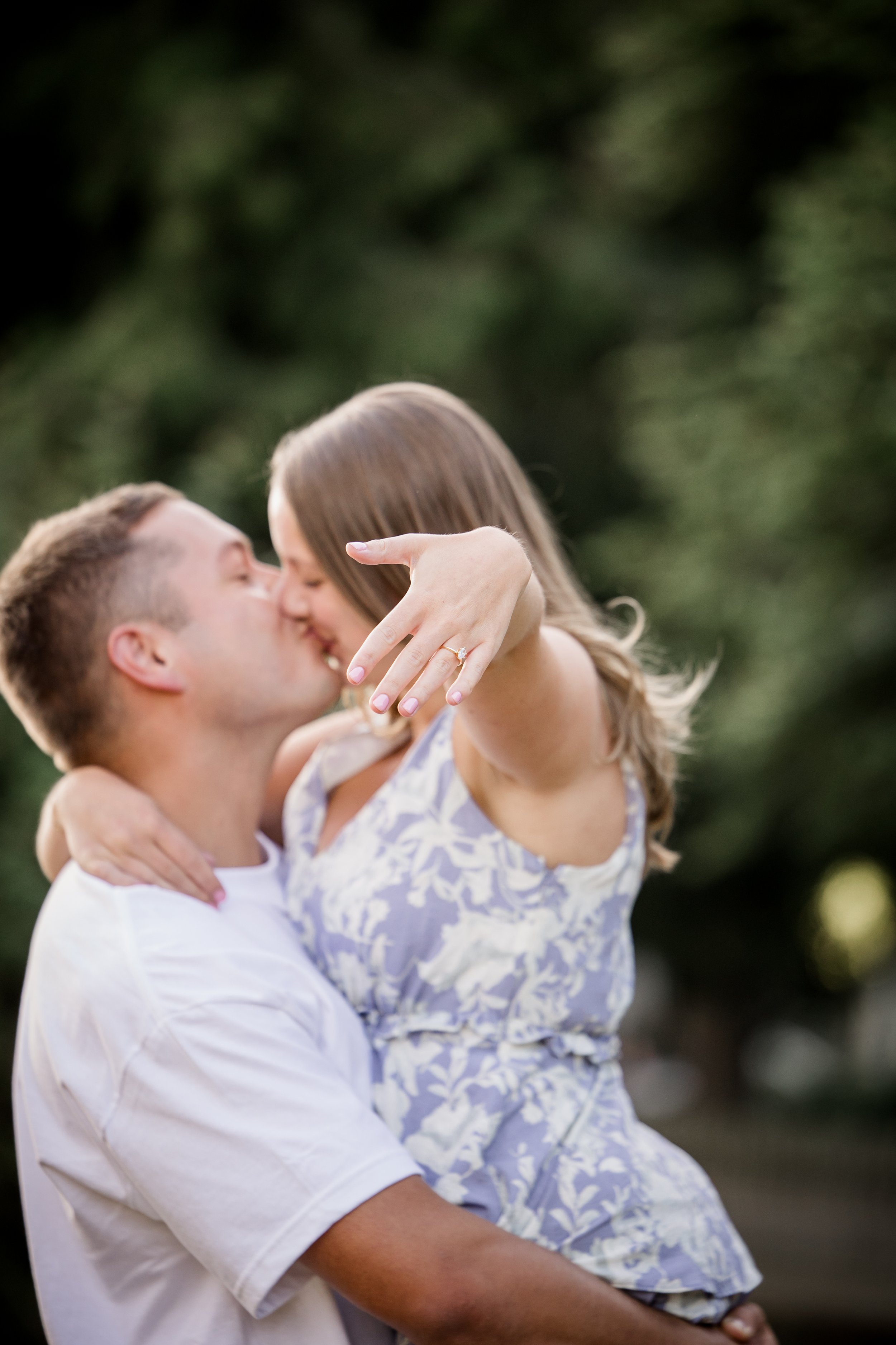 Engagement Photo Session | Sandy, Oregon