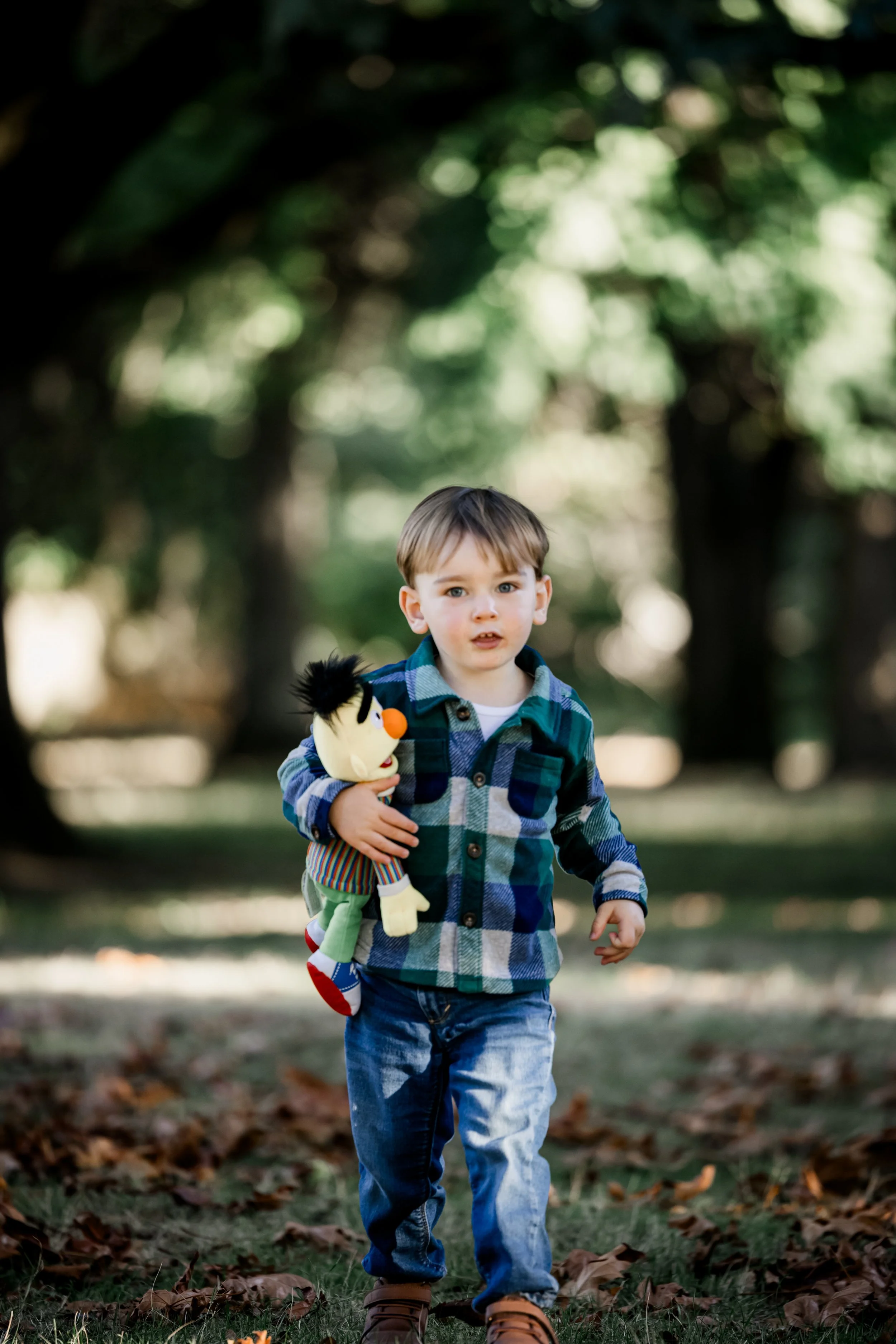 Studio623Photography-Family_Fall2025_riverside_-9.jpg
