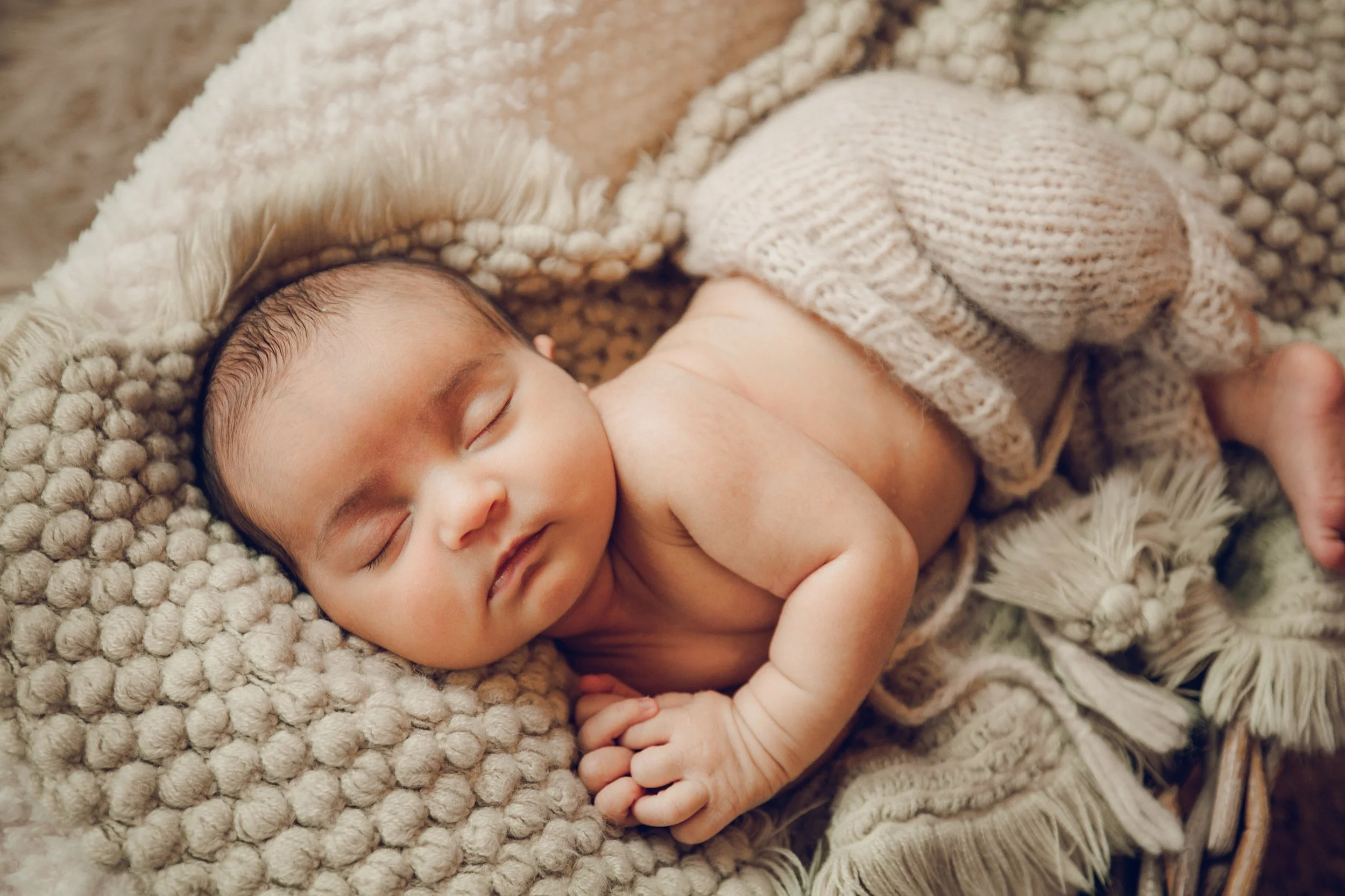 Studio623photography_LNewborn_-8.jpg