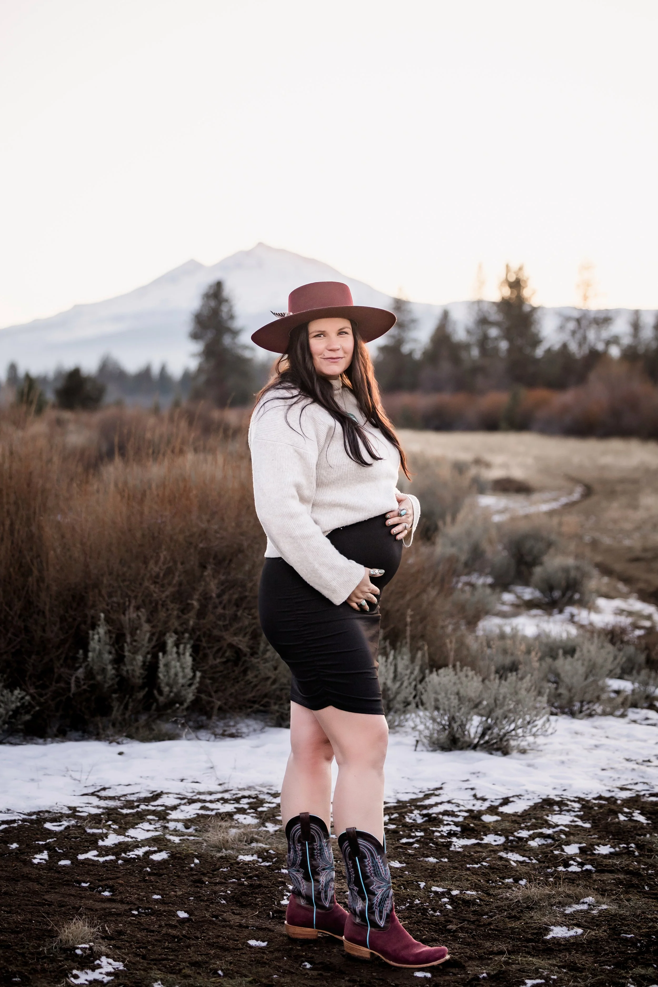 Studio623Photography_MKBakerMaternity_2026_-6.jpg