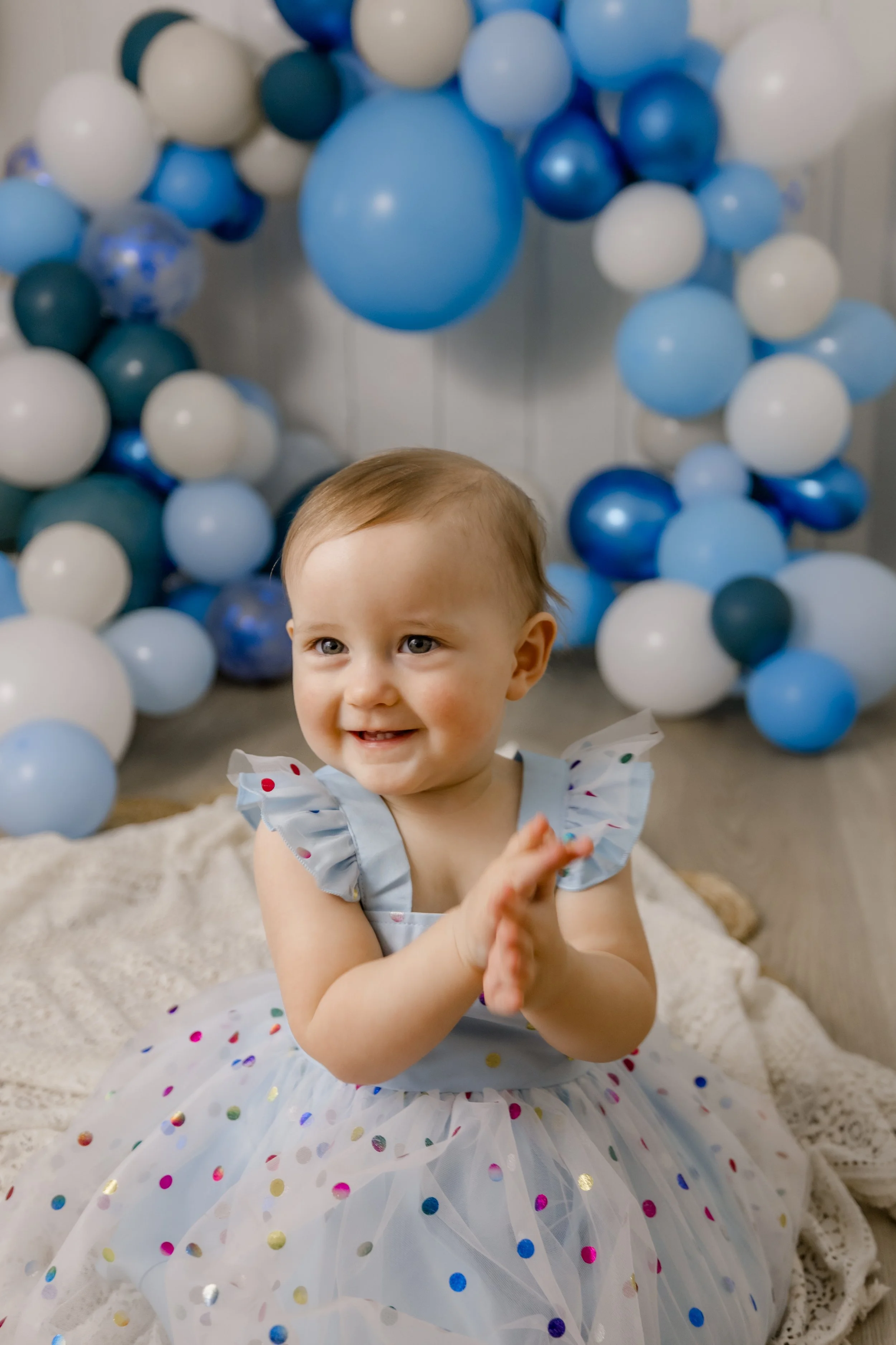 Baby’s First Year Milestone Photos at Sandy, Oregon Indoor Photography Studio