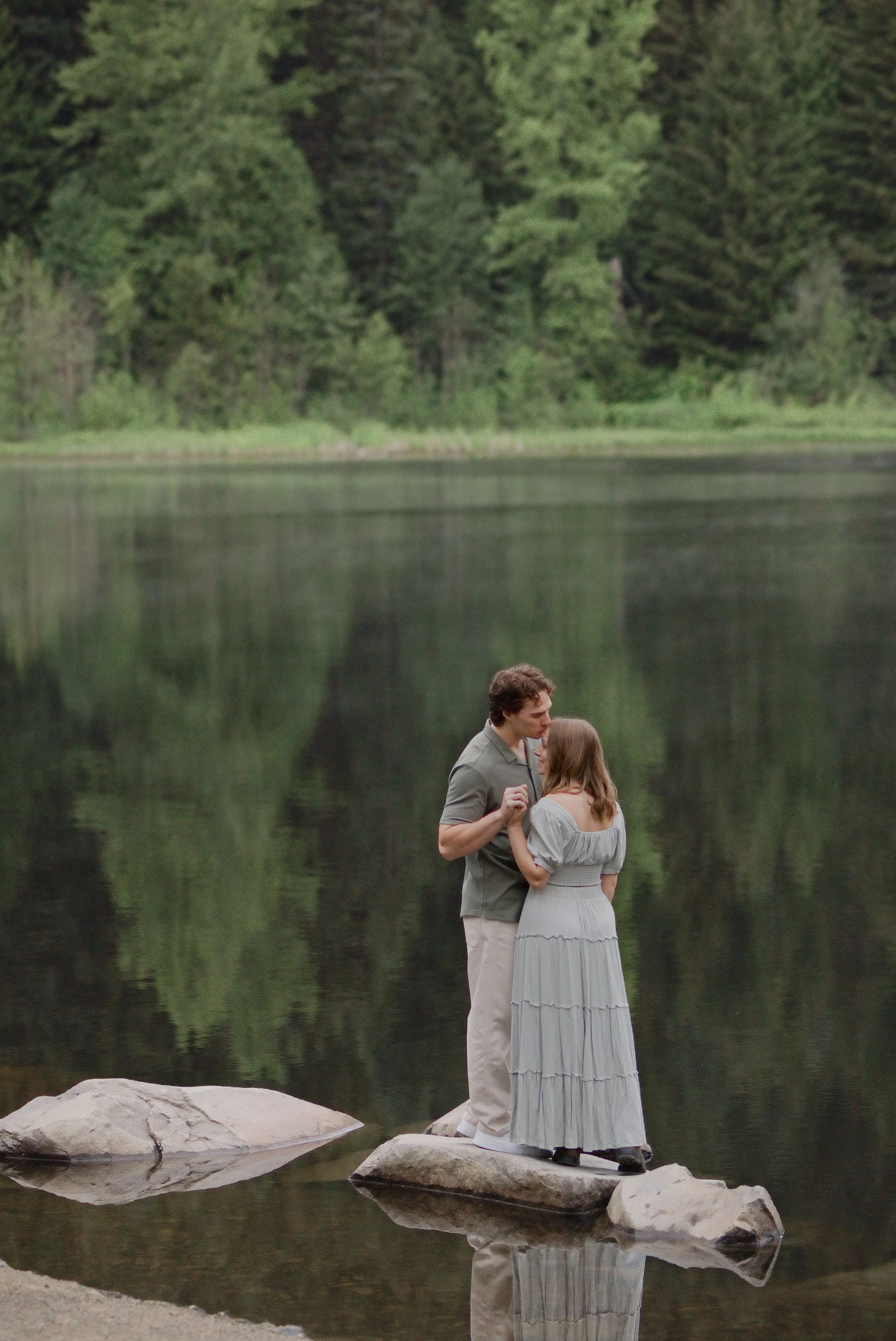 Engagement-Photos-Mt-Hood-017.jpg