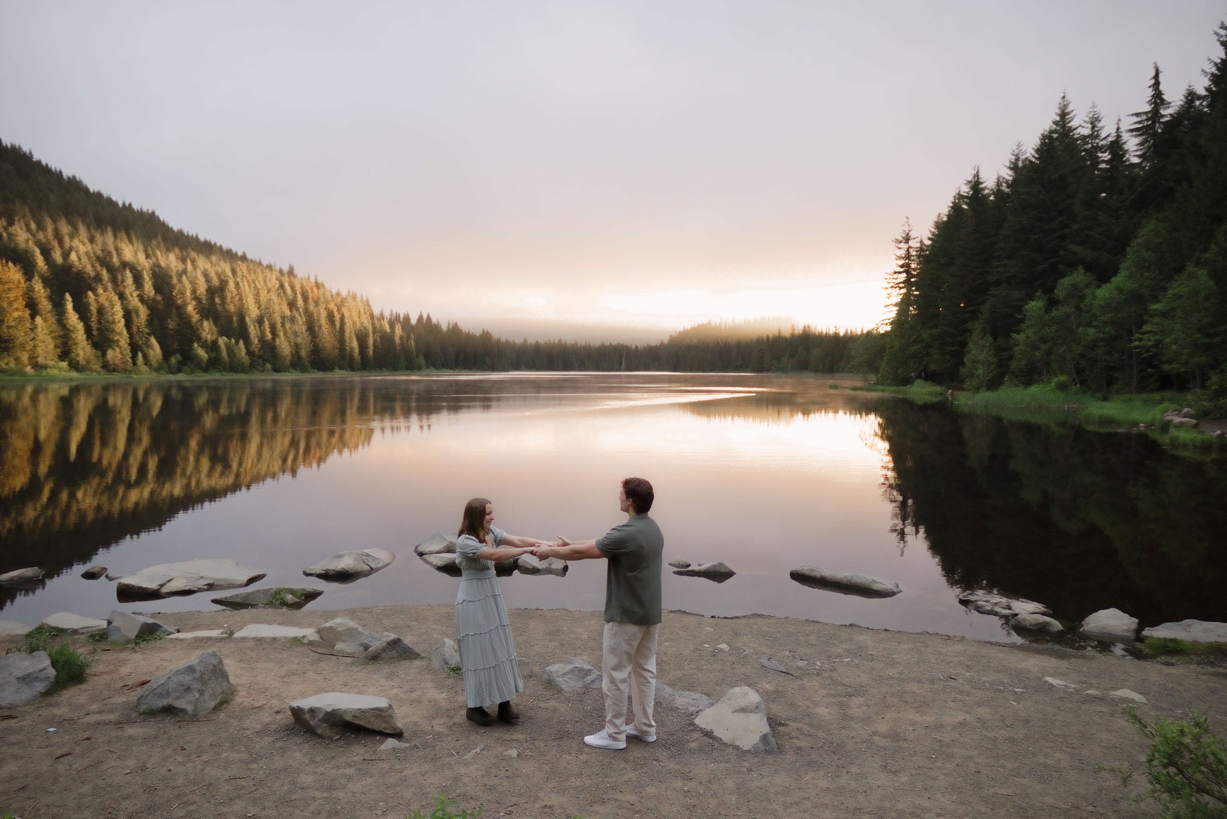 Engagement-Photos-Mt-Hood-008.jpg