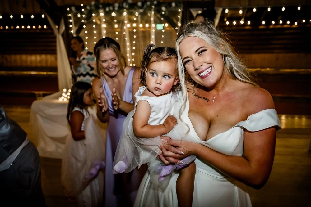CedarvilleLodge-Wedding-Photographer-Studio623Photography-Gresham-Oregon--57.jpg