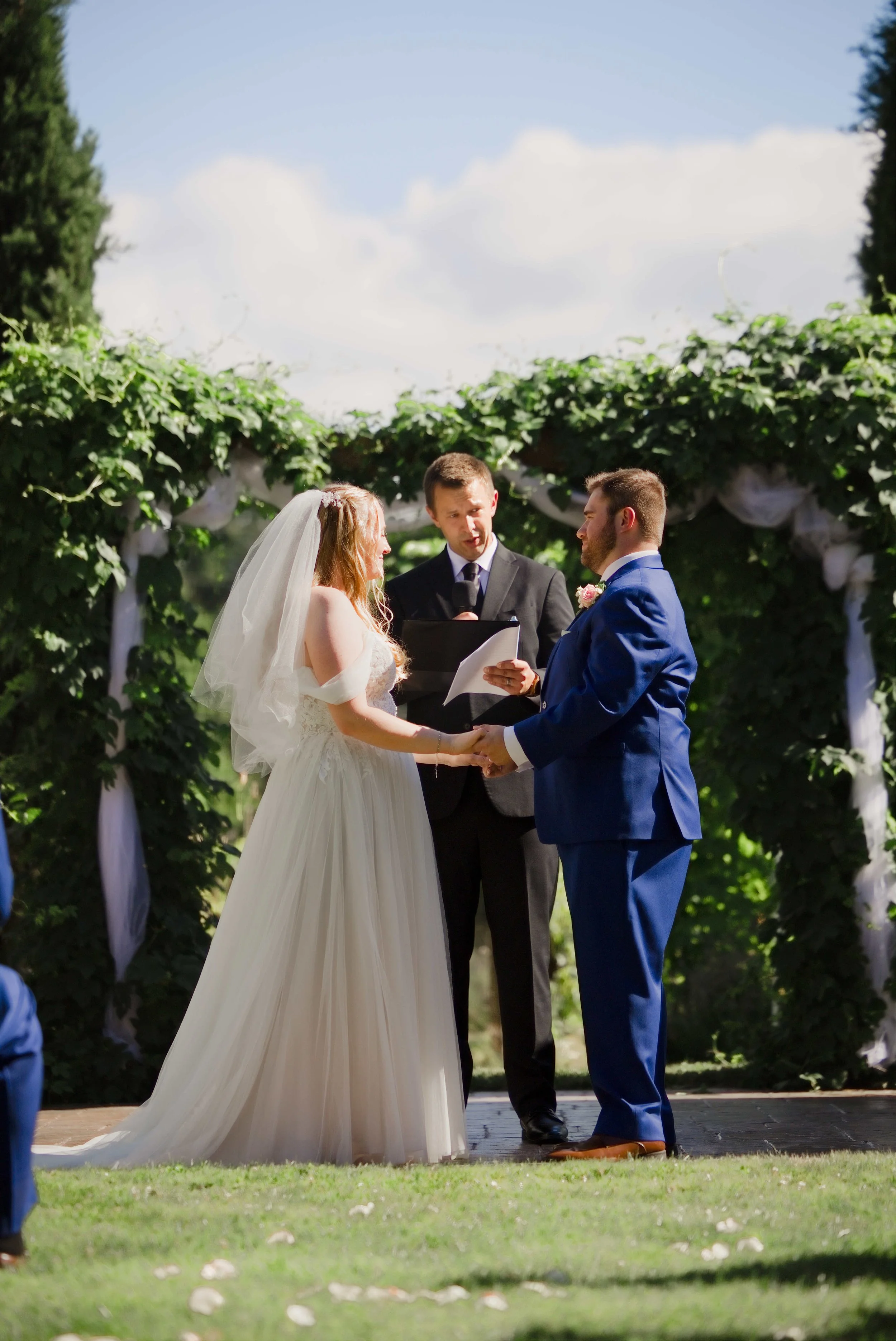 Knoll-Crest-Gardens-Sandy-Oregon-Wedding-Photographer-Studio623Photography--096.jpg