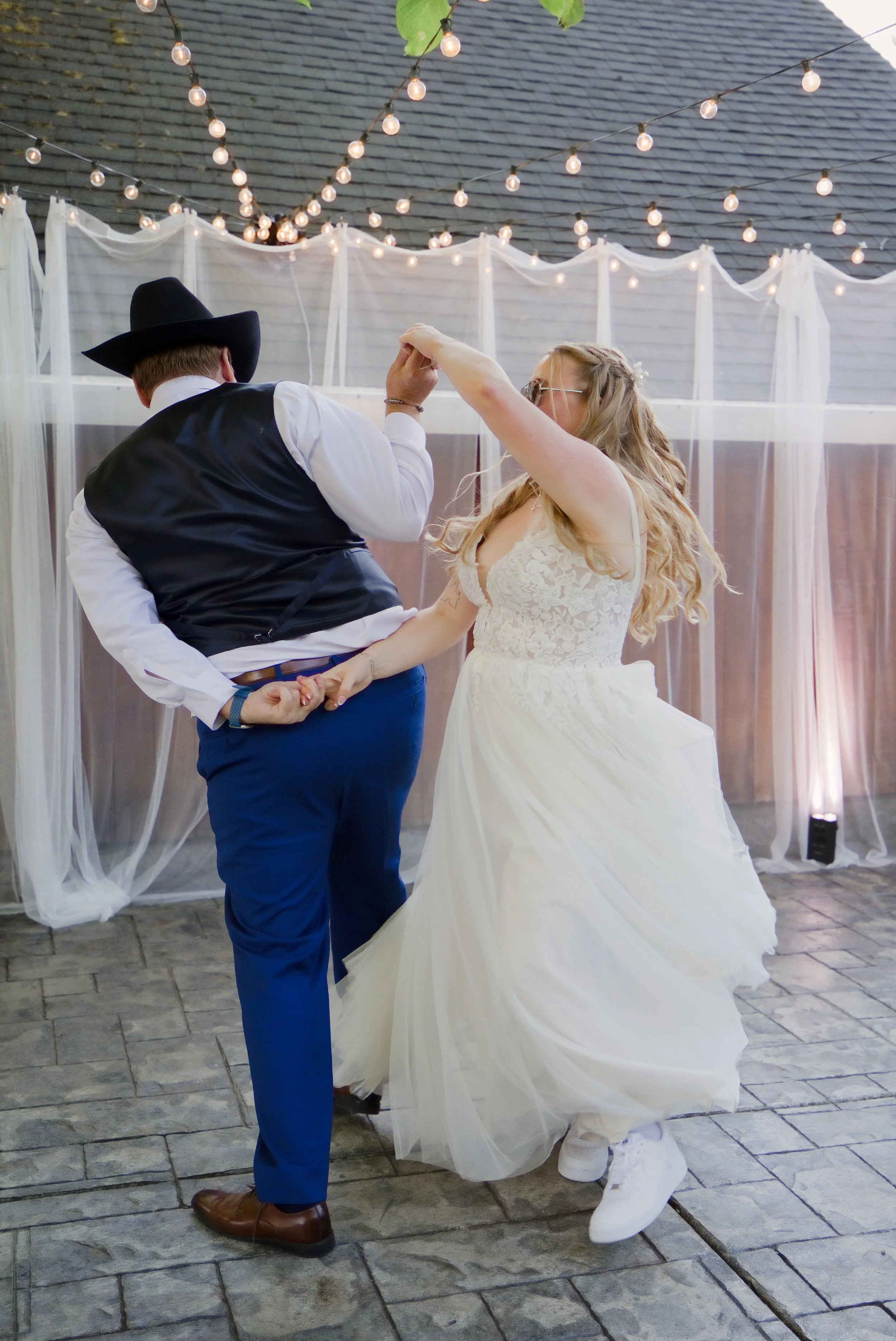 Studio623Photography-KnollCrestGardens-Sandy-Oregon-Wedding-Photographer--012.jpg