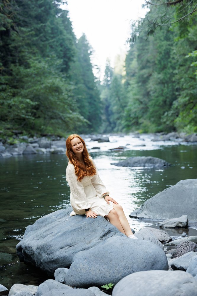 Studio623Photography-Sandy-Oregon-Senior-Photos--11.jpg
