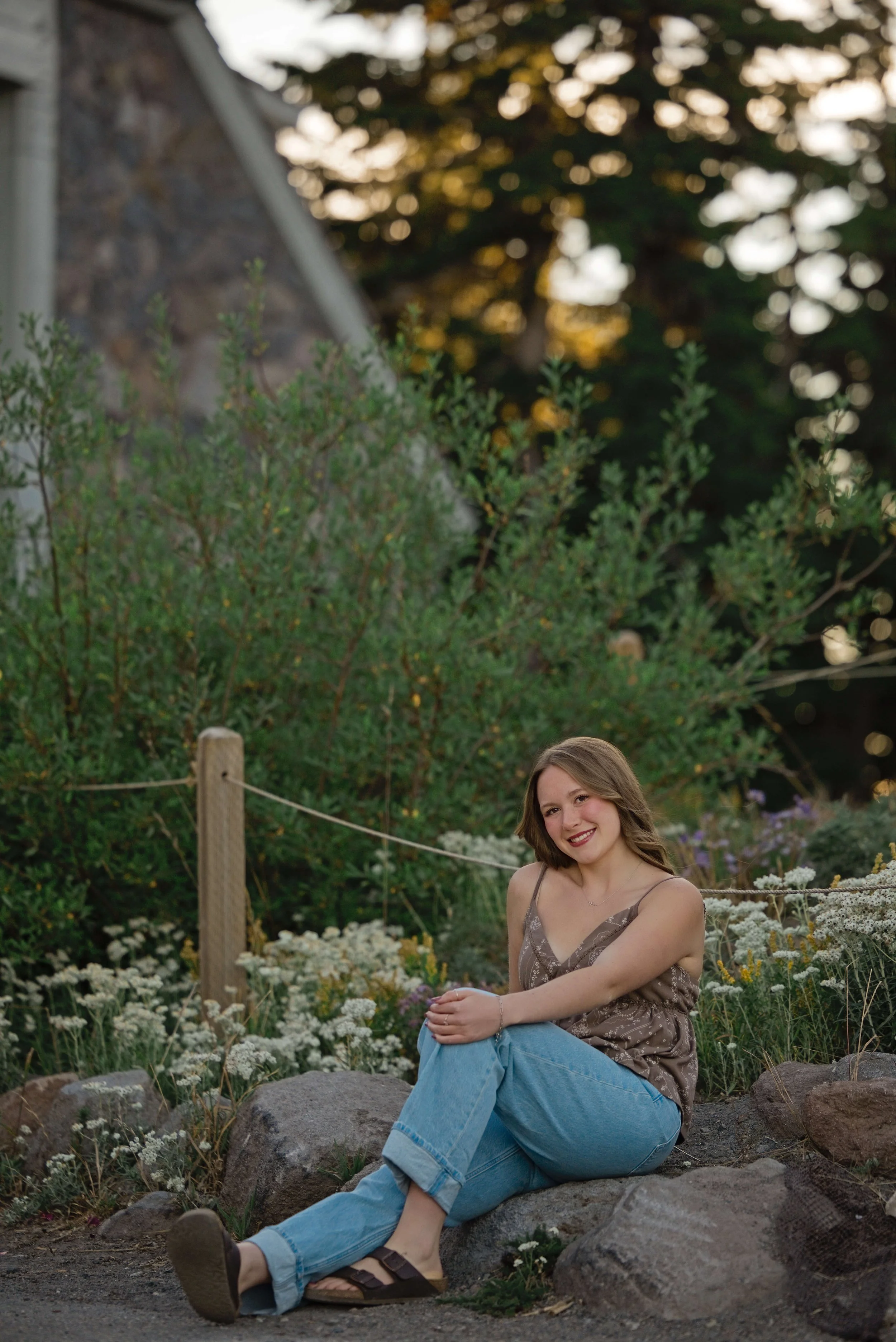 SeniorPhotos-MtHood-Classof2027-Studio623Photography-022.jpg