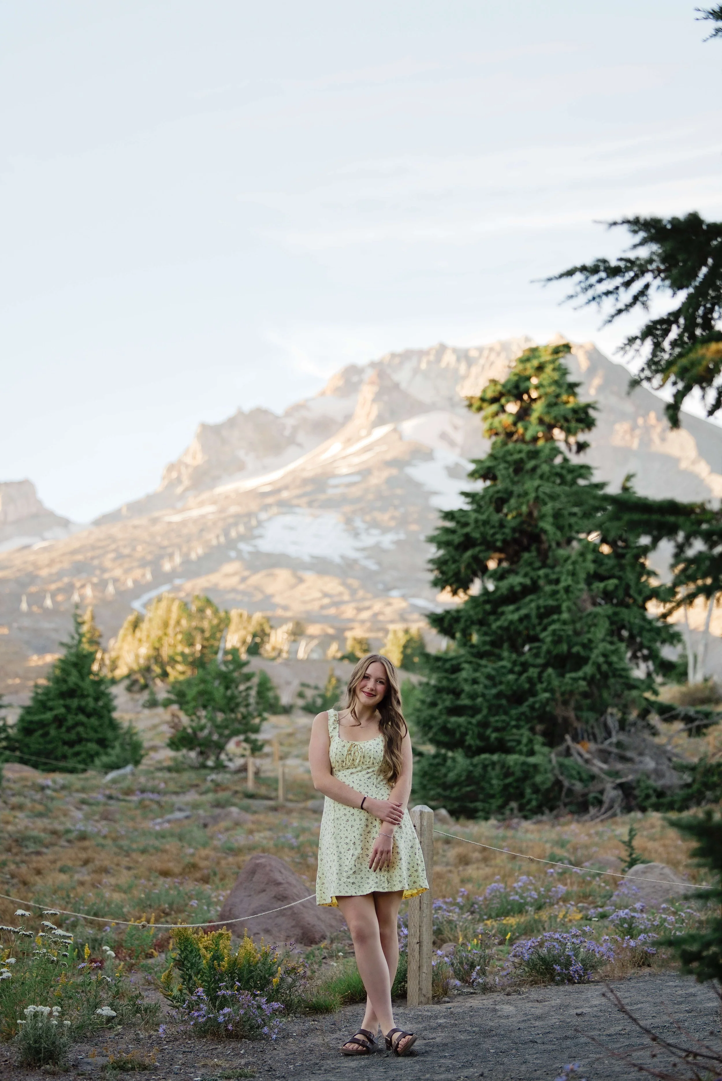 SeniorPhotos-MtHood-Classof2027-Studio623Photography-023.jpg
