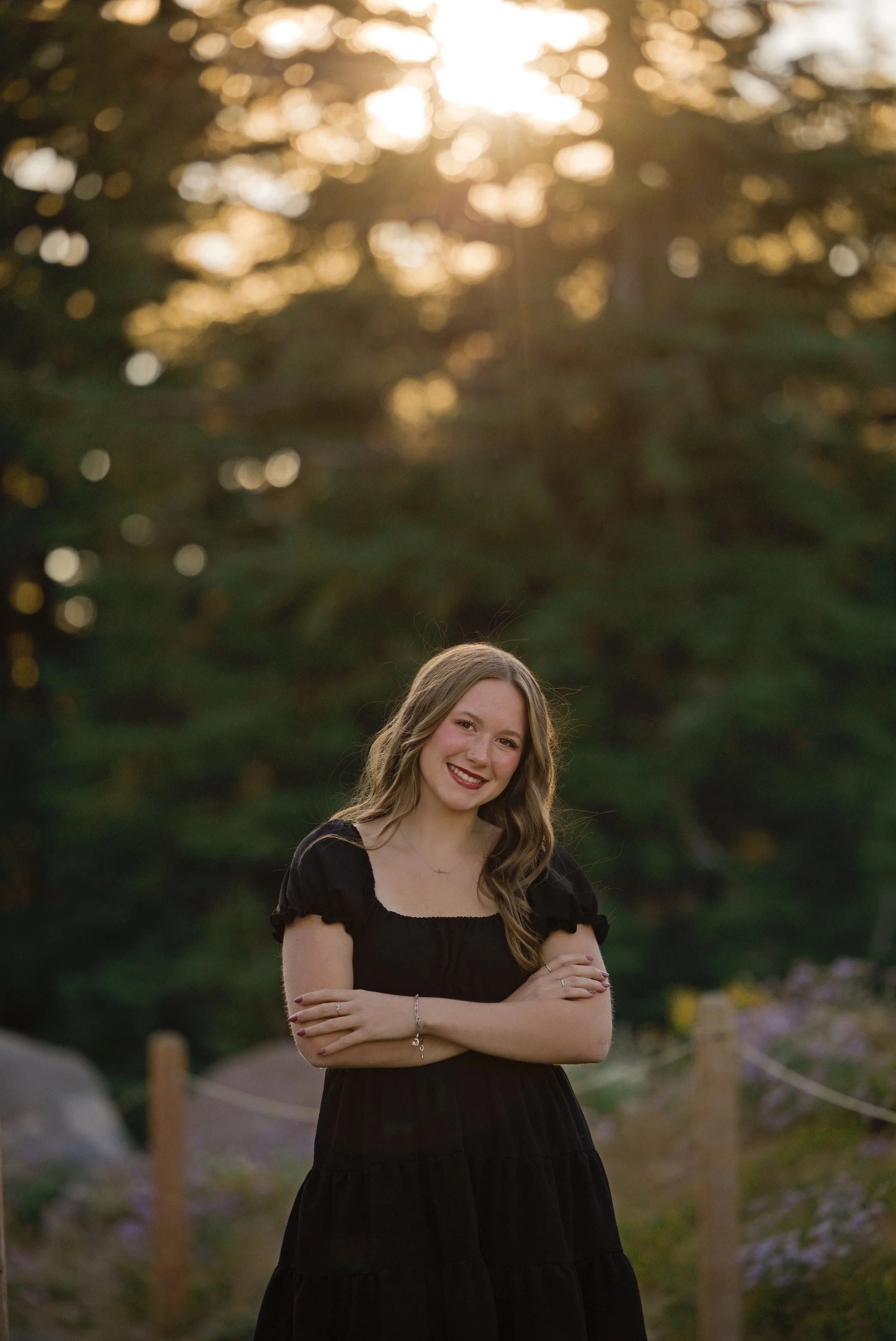 SeniorPhotos-MtHood-Classof2027-Studio623Photography-009.jpg