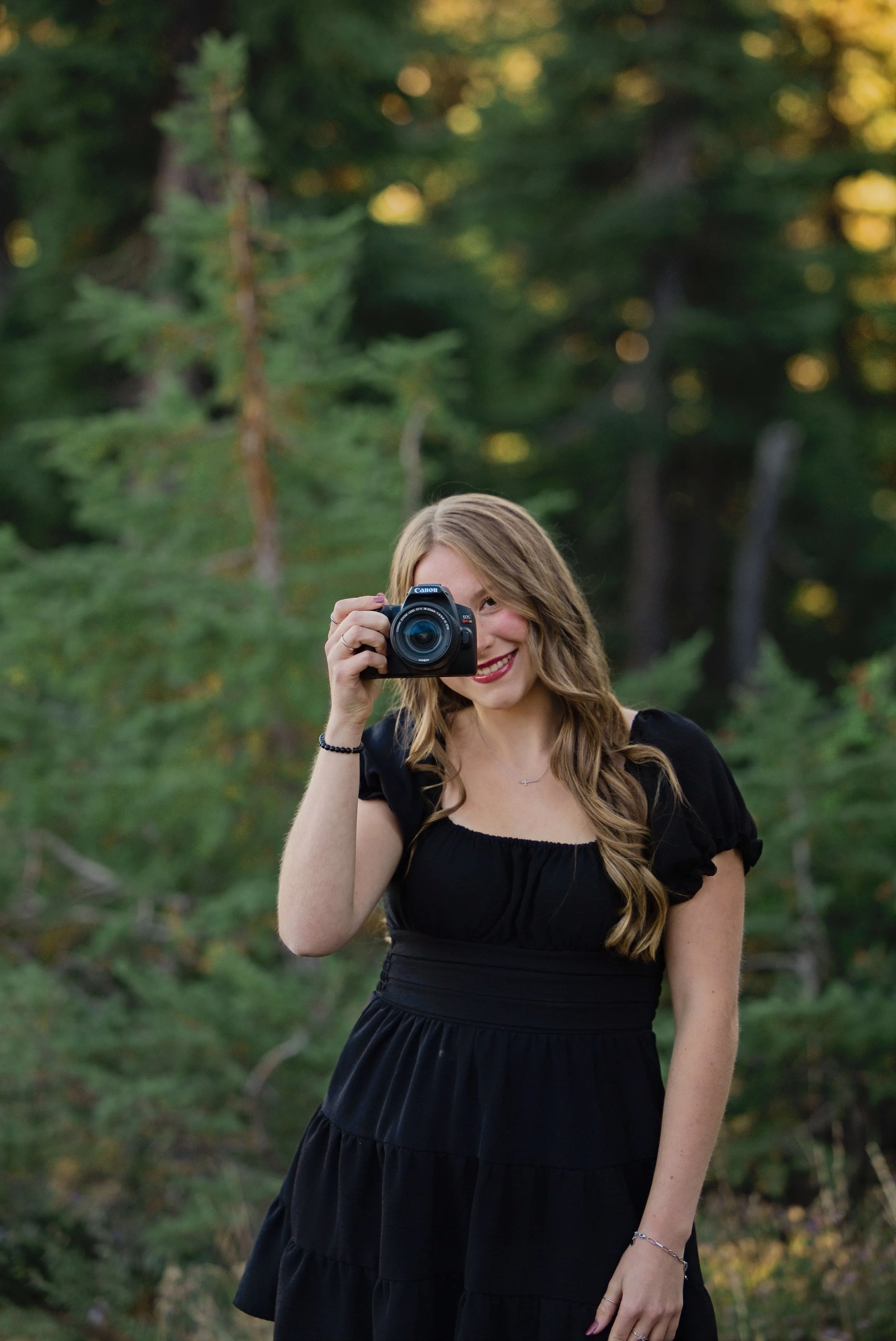 SeniorPhotos-MtHood-Classof2027-Studio623Photography-004.jpg