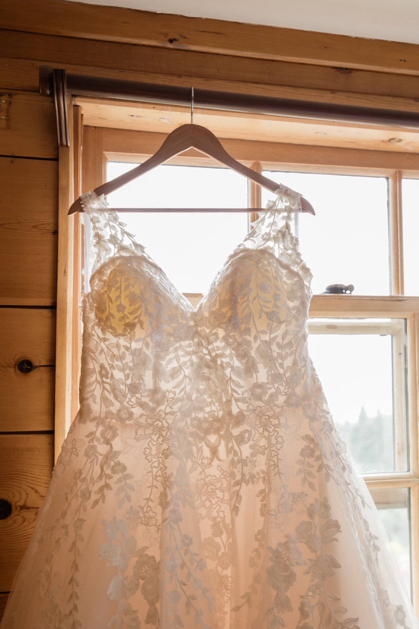 Timberline-Lodge-Wedding-Jamie-Tori-Studio623Photography-04.jpg