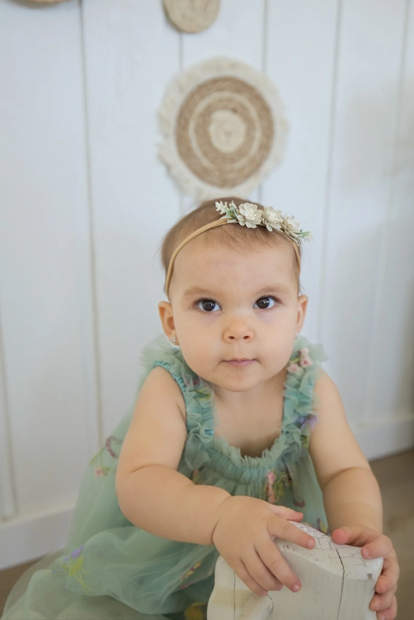 Gemma-FirstBirthdayMilestonePhotos-SandyOregonPhotographer-Studio623Photography-011.jpg