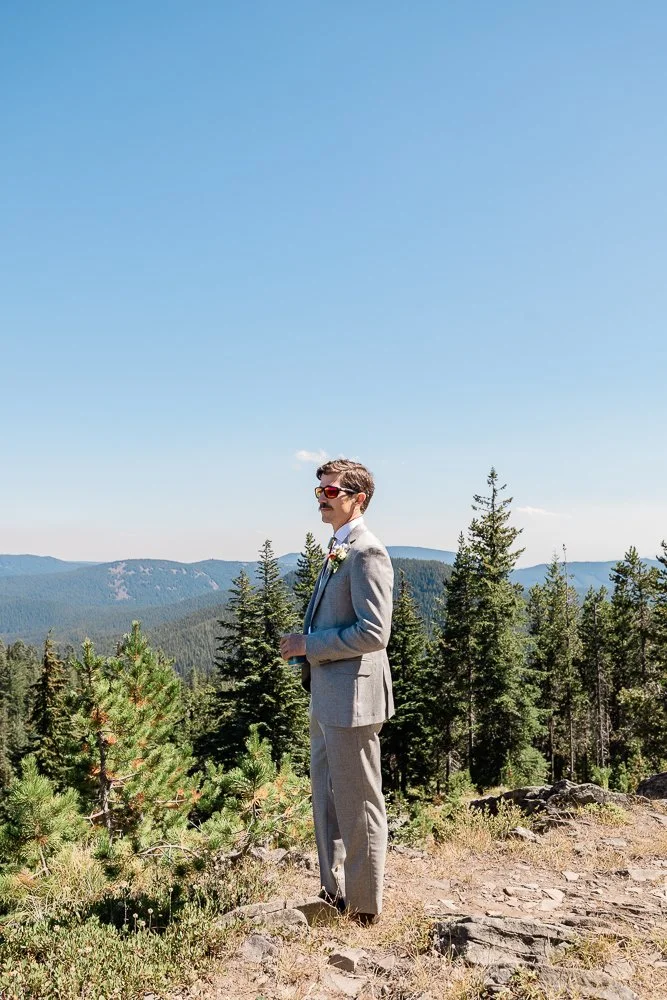 Studio623Photography-MtHood-Skibowl-Wedding-Photos-MtHood-Wedding-Photographer--167.jpg