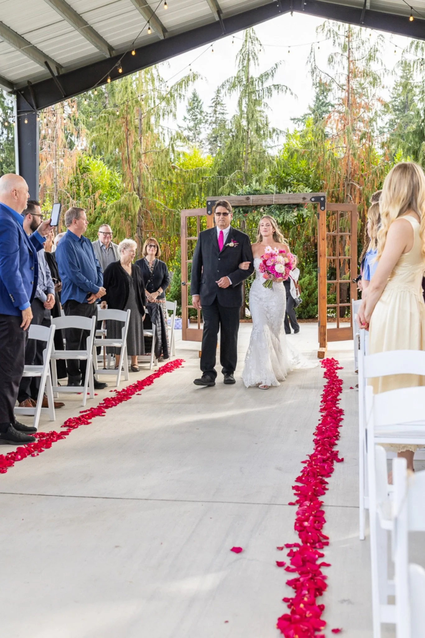 RedBarnVilla-Wedding-OregonCity-Studio623Photography-017.jpg