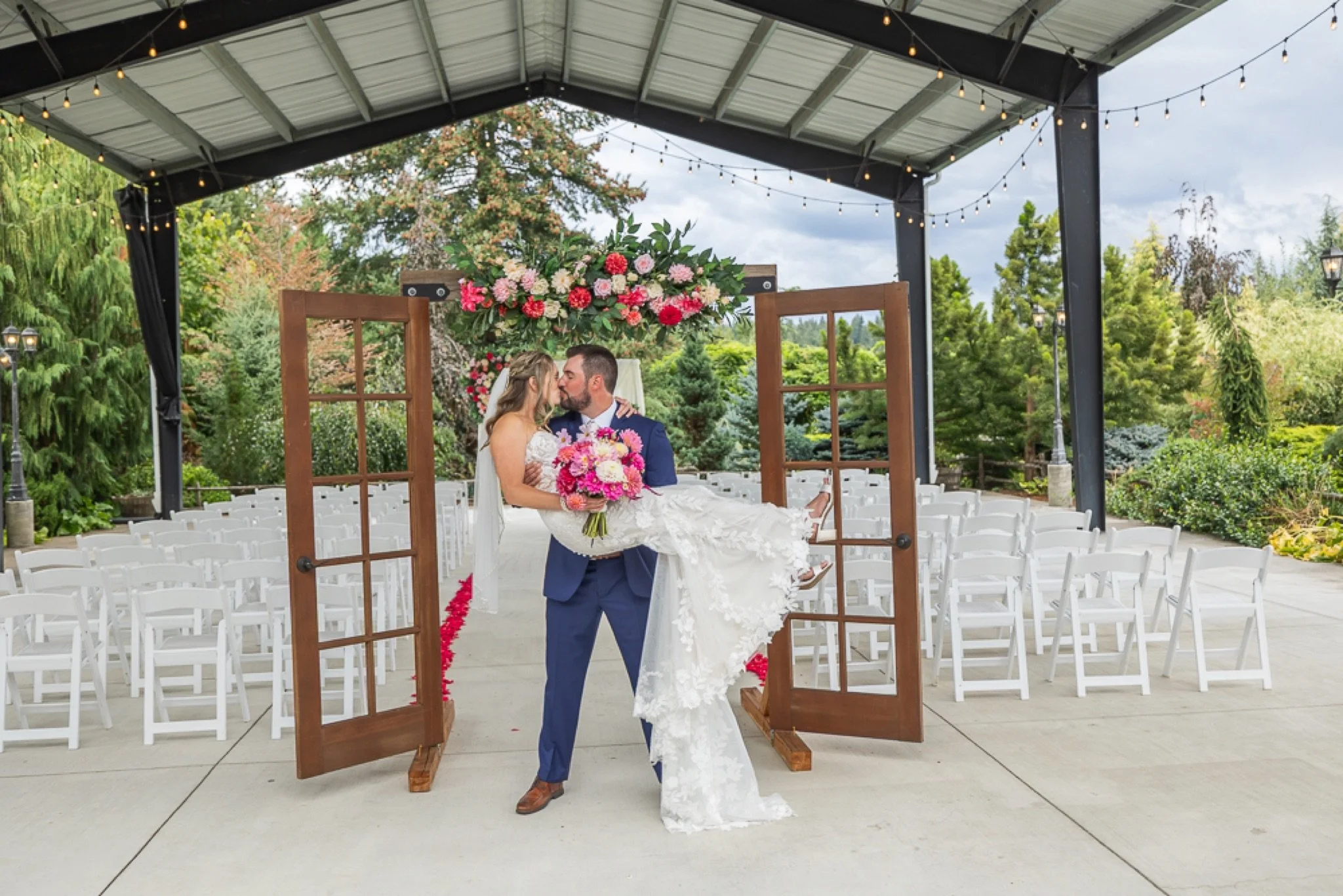 RedBarnVilla-Wedding-OregonCity-Studio623Photography-037.jpg