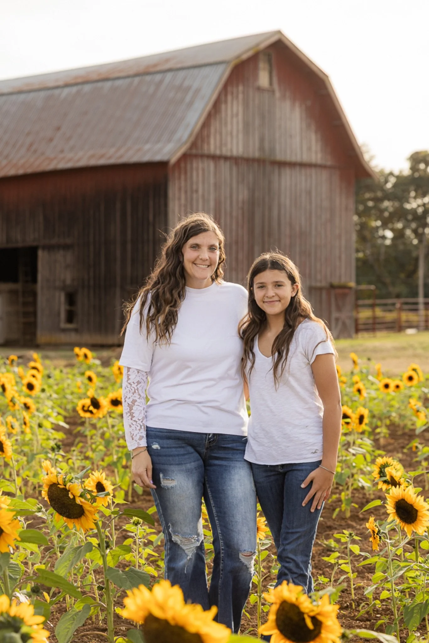 Philip-Foster-Farm-Family-Photos-Sunflowers-Studio623Photography-21.jpg