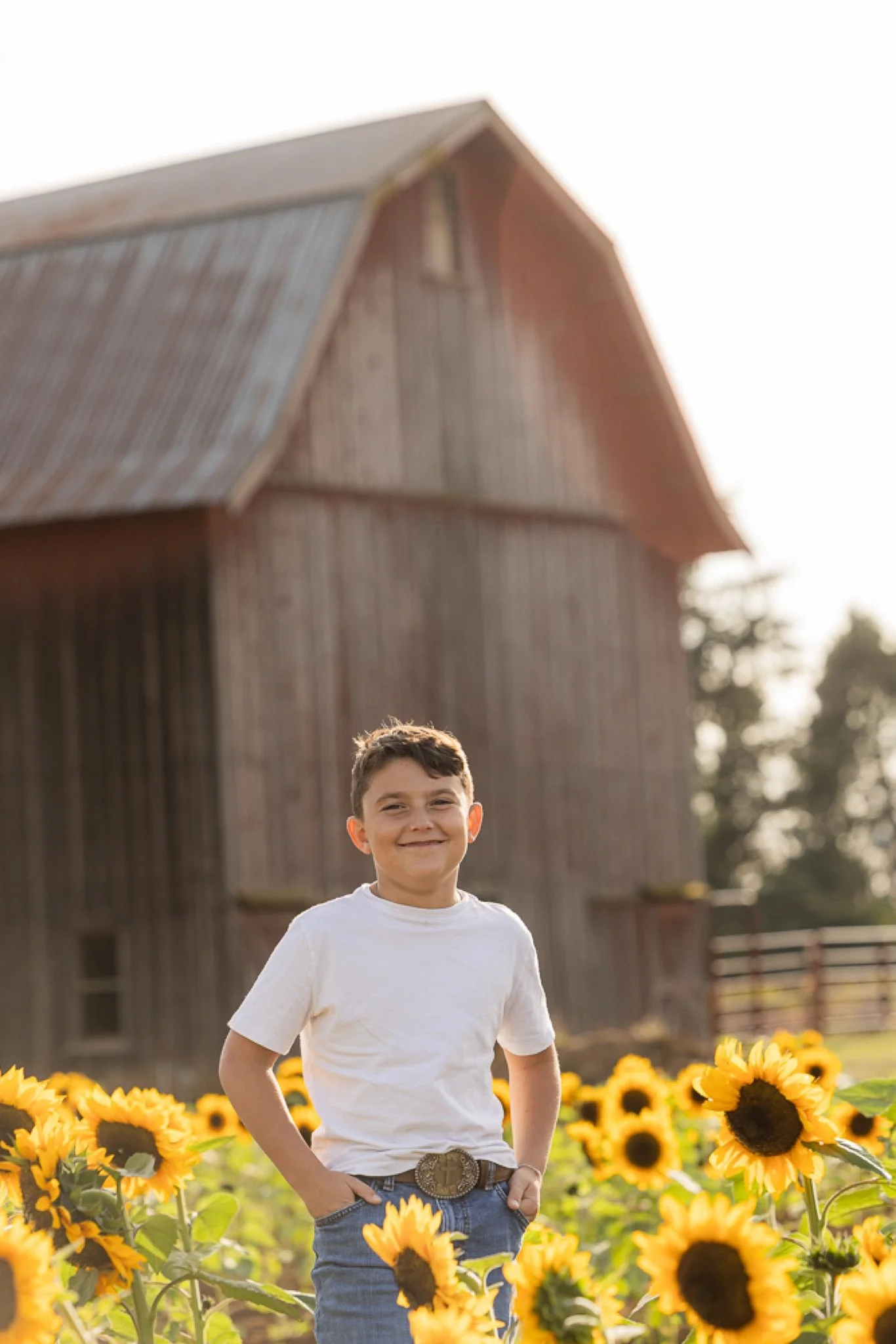 Philip-Foster-Farm-Family-Photos-Sunflowers-Studio623Photography-32.jpg