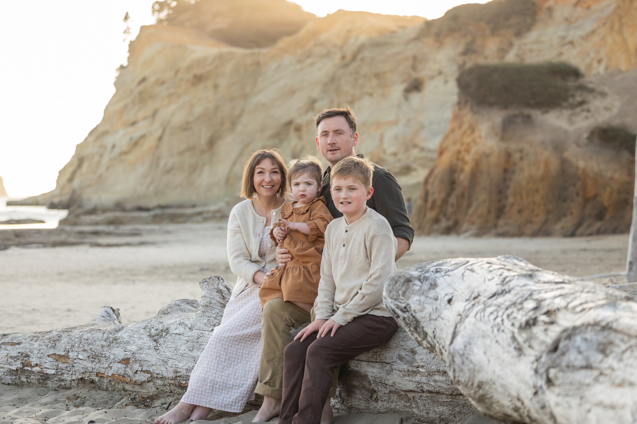 Studio623Photography-family-photos-oregon-coast-5.jpg