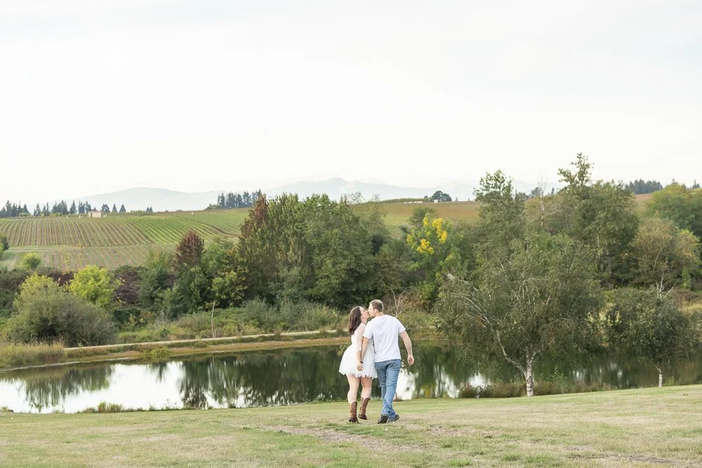 Studio623Photography-Oregon-Engagement-Photos-Photographer--9.jpg