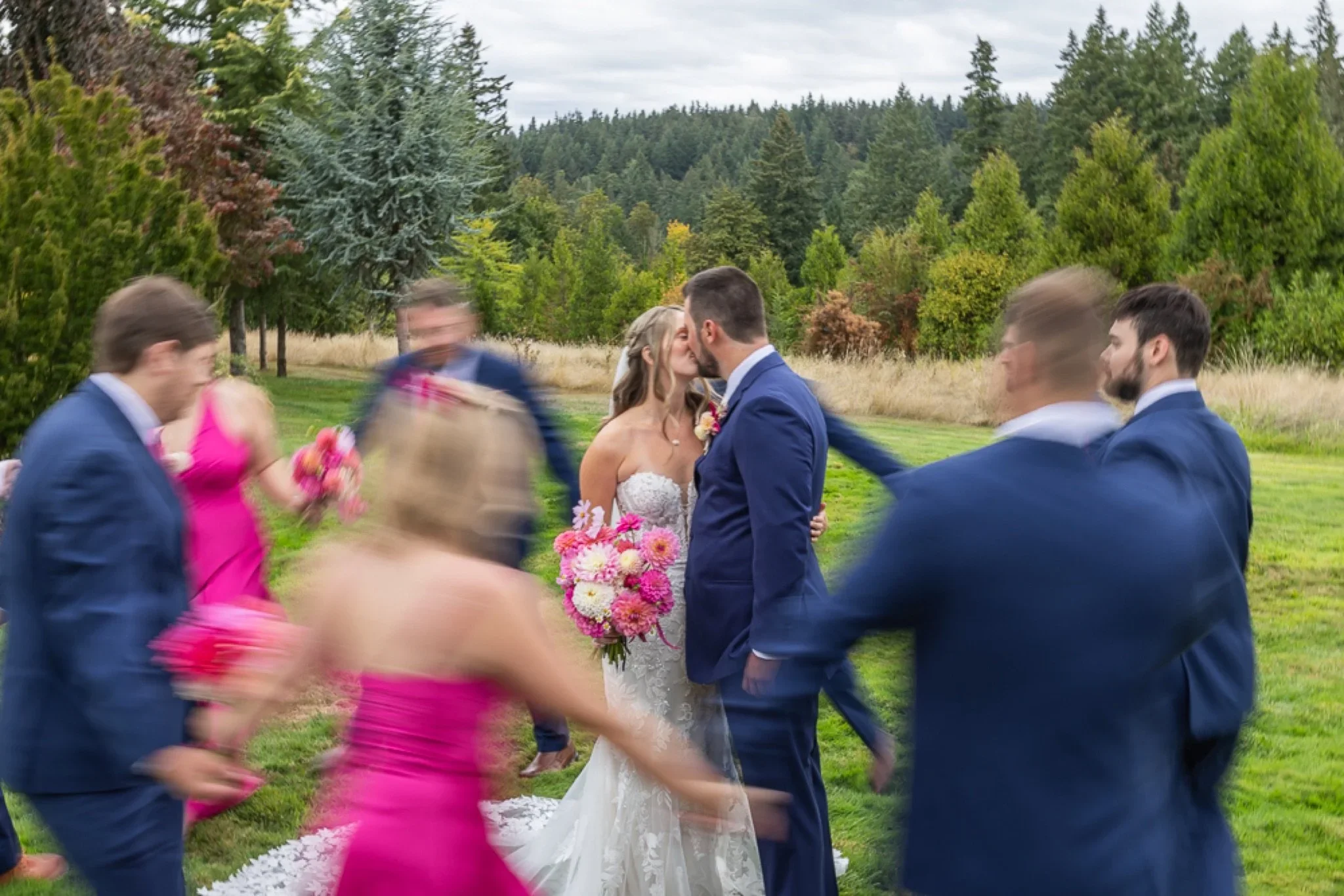 Hannah and Mason’s September Wedding at Red Barn Villa | Oregon City Wedding Photographer