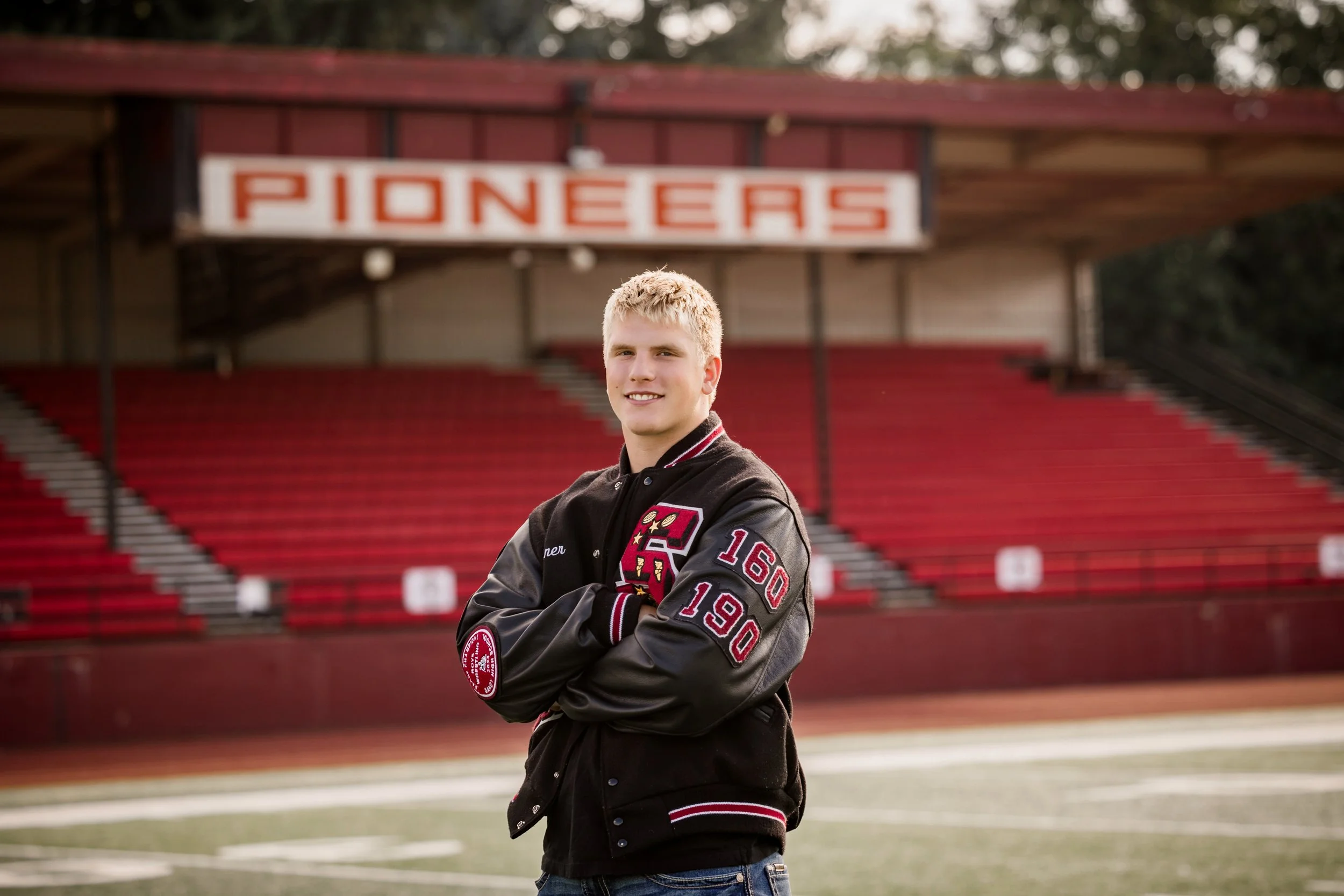 Studio623Photography-SeniorPhotos-Tanner-SHS2026--5.jpg
