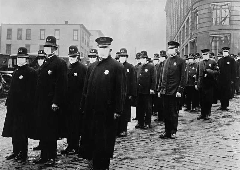 In 1918 face masks were rmandatory for police officers in San Francisco