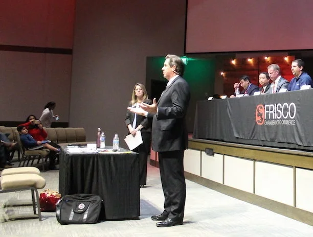 Candidate-forum-e1485305026874.jpg