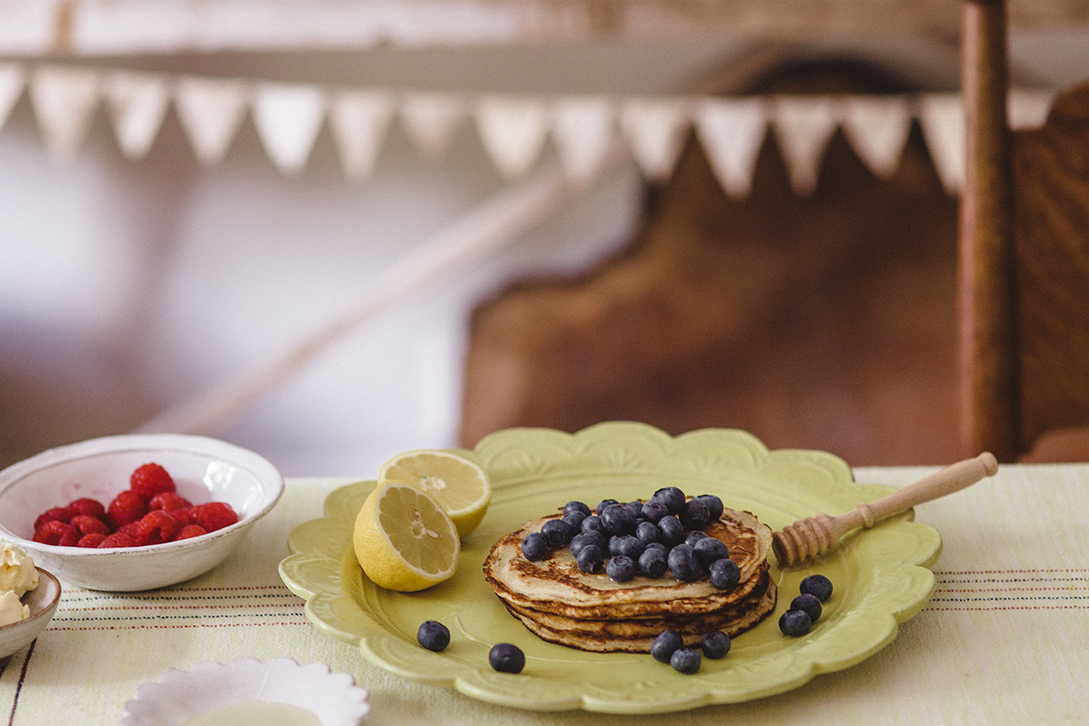 spelt-and-kefir-pancakes-recipe.jpg