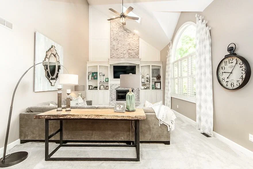 Panels Hung from Holdbacks