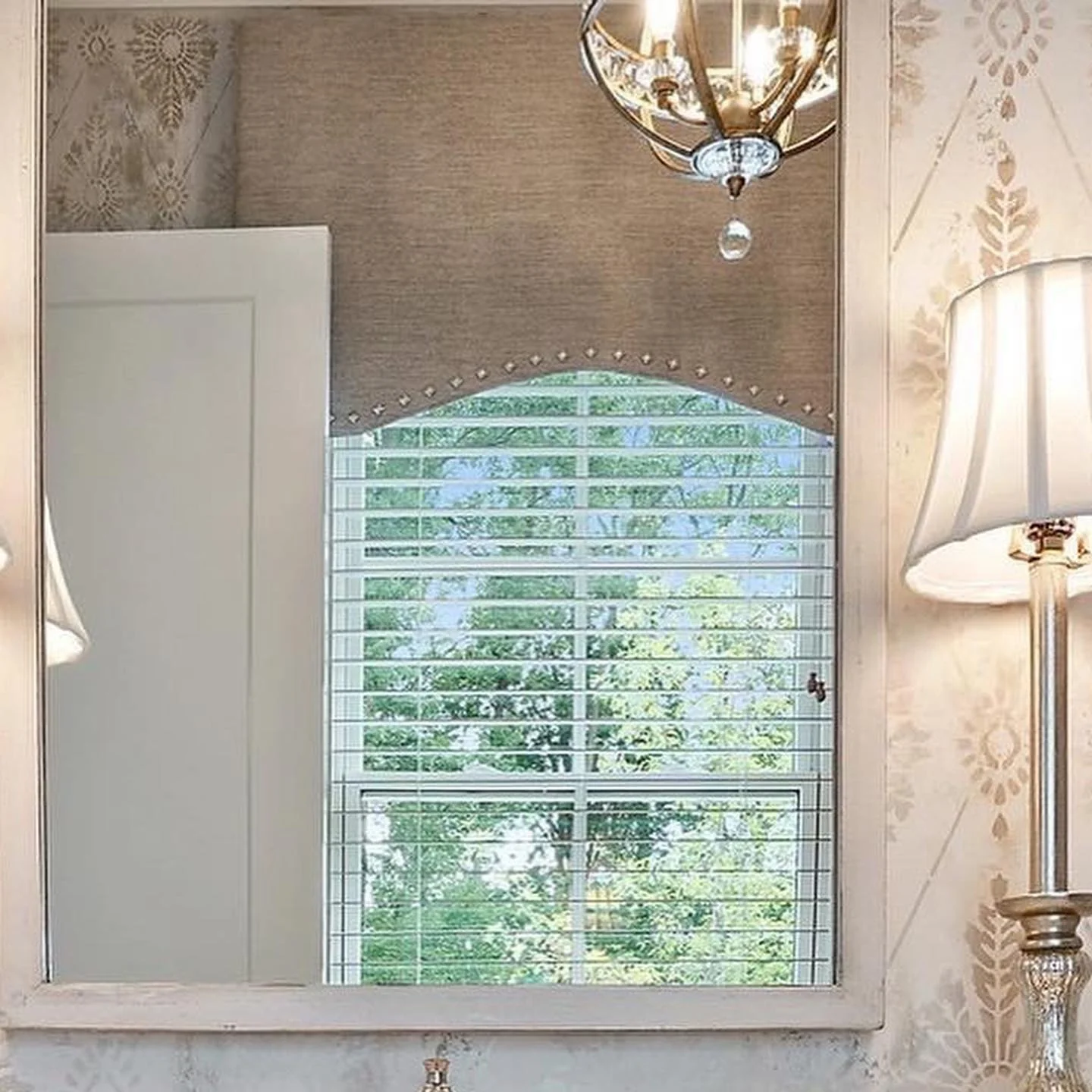 BIA Parade of Homes 2019 - Shaped Cornice with Nail Heads