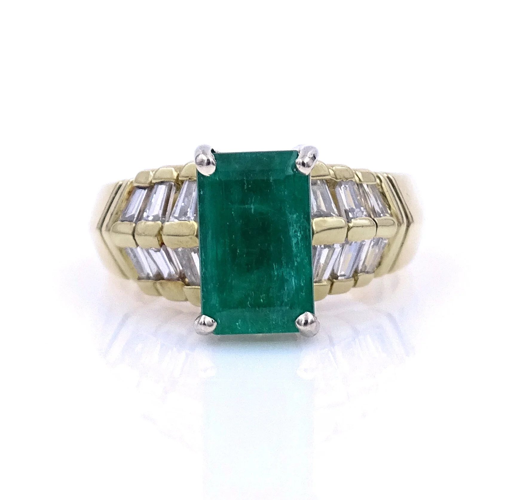 Emerald Diamond Gold Ring With GIA Report 2.76 Carat Emerald