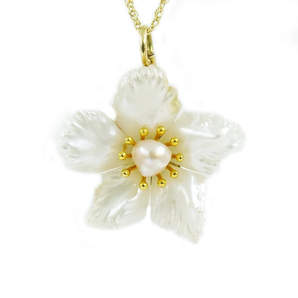 Freshwater Pearl Flower Gold Pendant