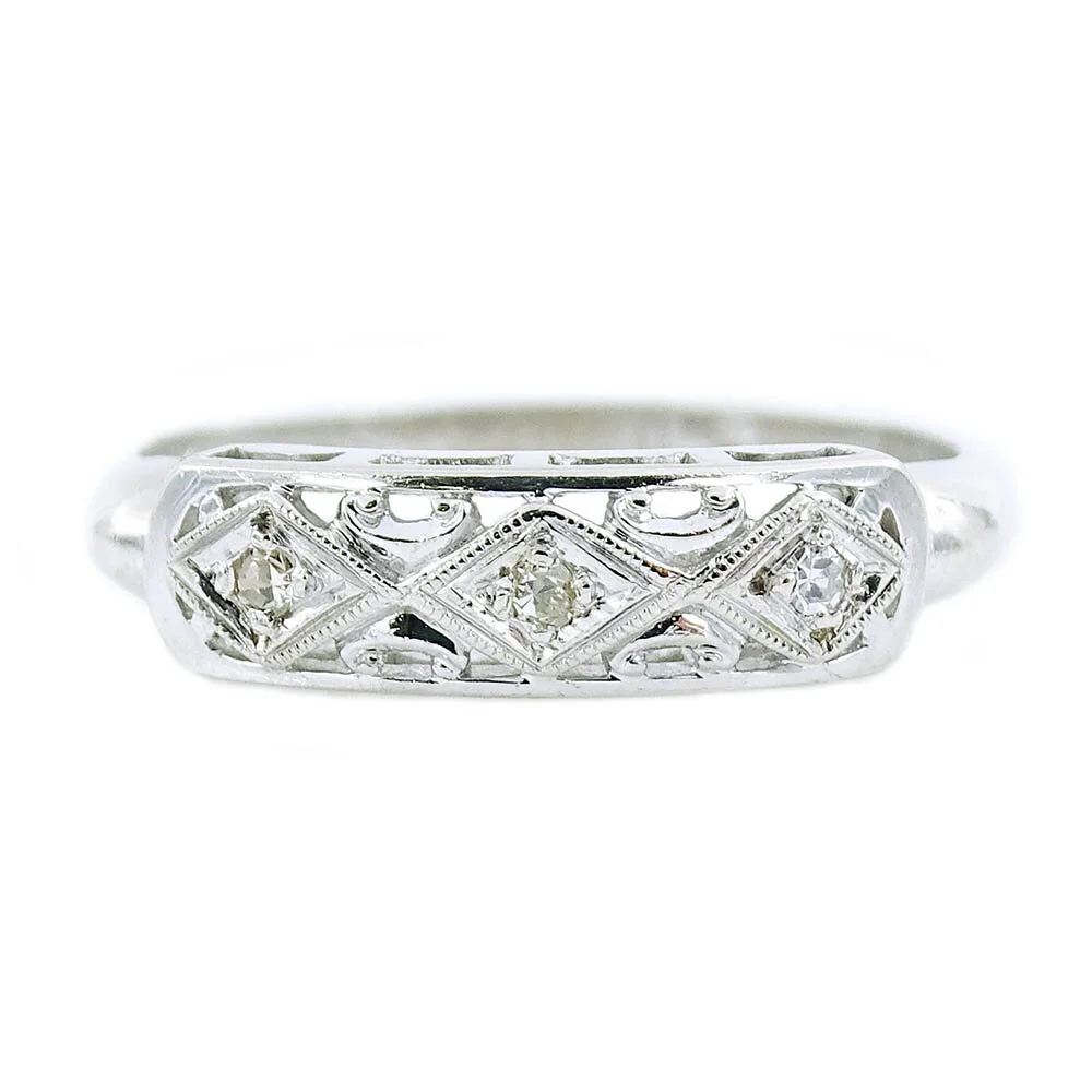 Single Cut Diamond Band Ring Gold