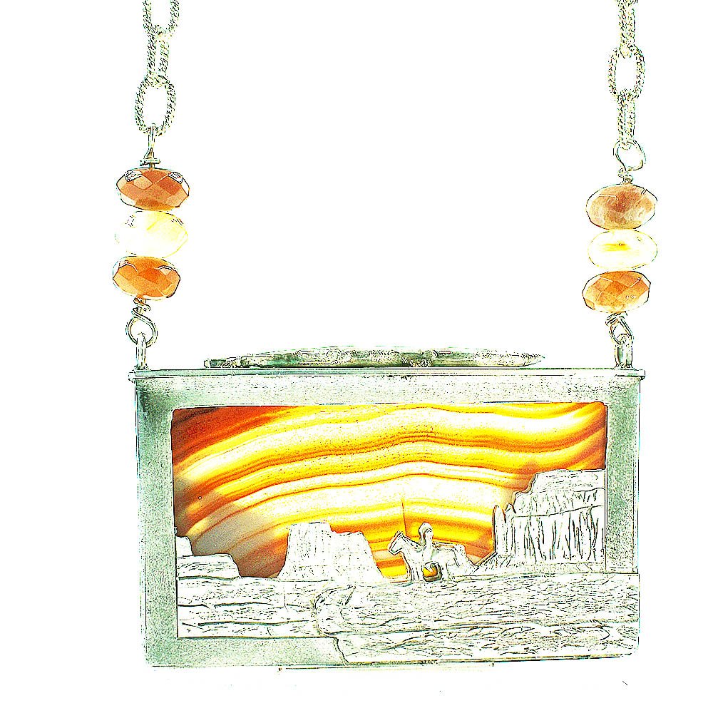 205-00290 Web (mesa in light).JPG