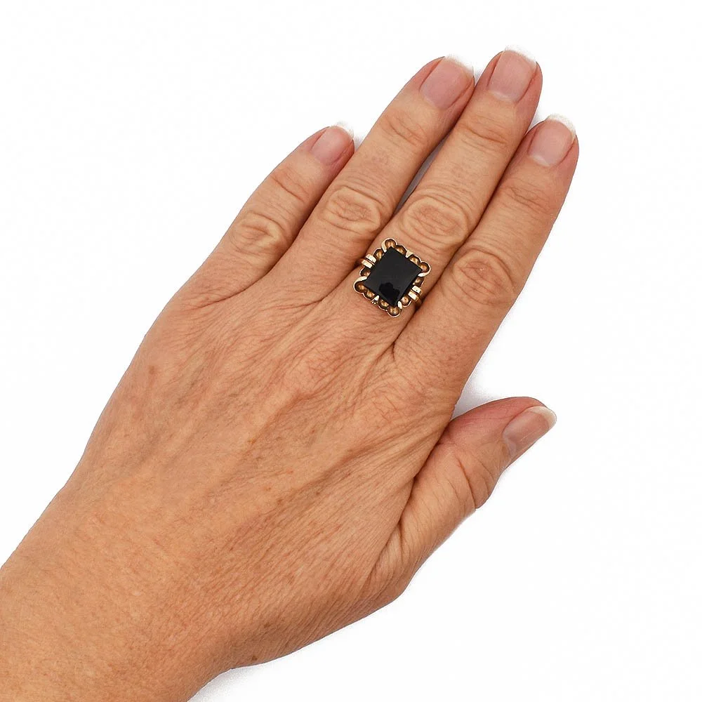 Vintage Black Onyx Gold Ring Antique Estate Jewelry Designs