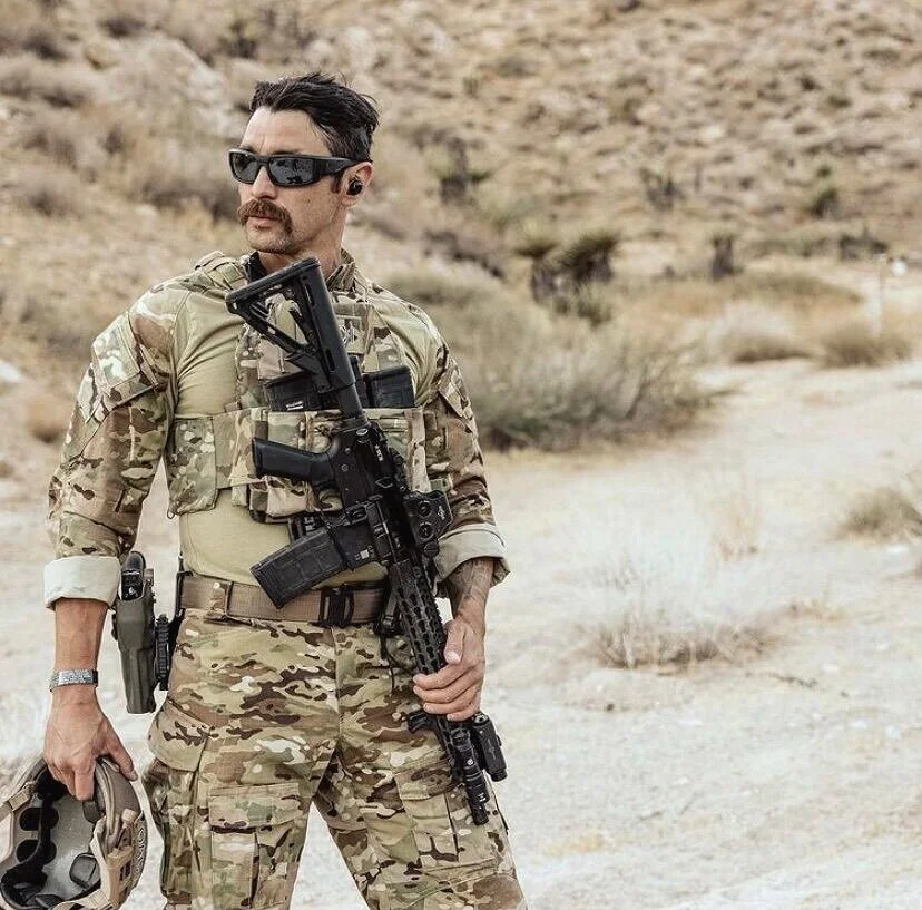 @THEOPERANTIONALATHLETE is a former Green Beret putting our gear through the paces. Here is pictured a full-package(MAV, MAC, Gut Bucket, FLAP) in Multicam. https://www.instagram.com/theoperationalathlete/