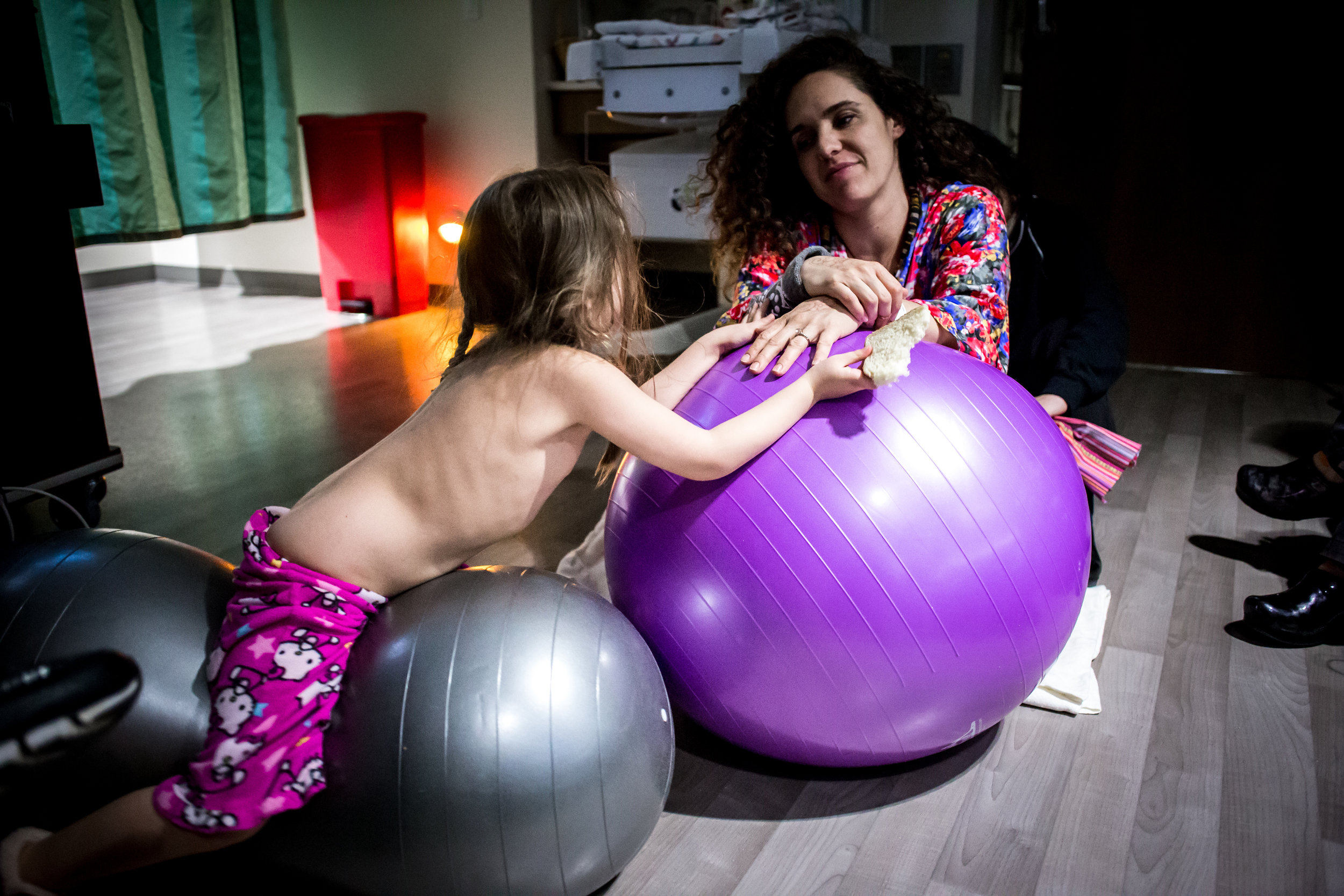 Denver_Birth_Photographer_Lindsey_Eden_Paith_11.jpg