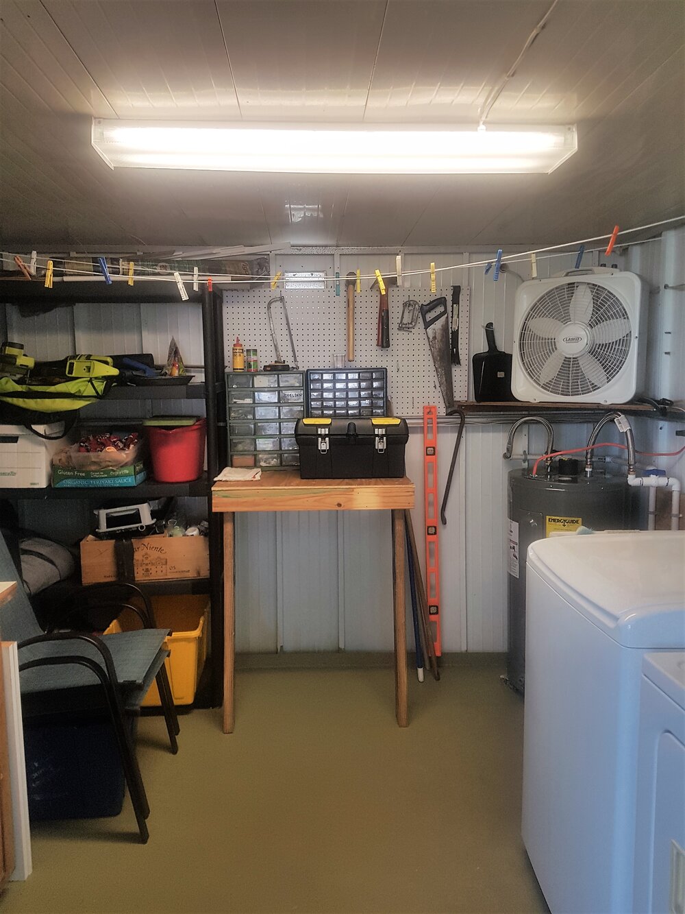 Laundry storage room.jpg