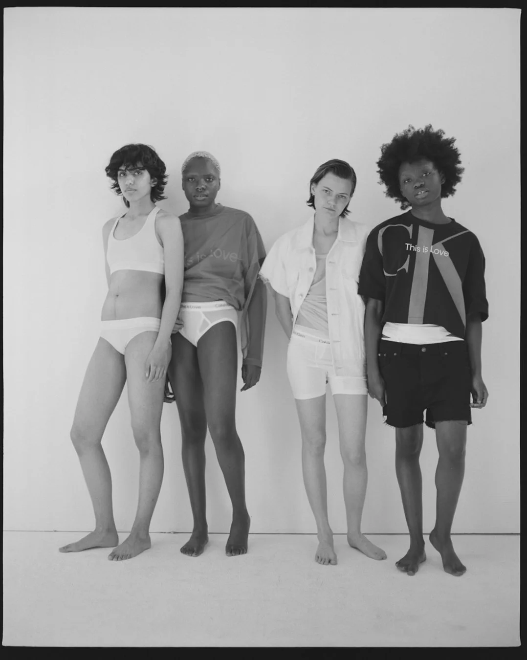 CALVINKLEIN-000465350008.jpg