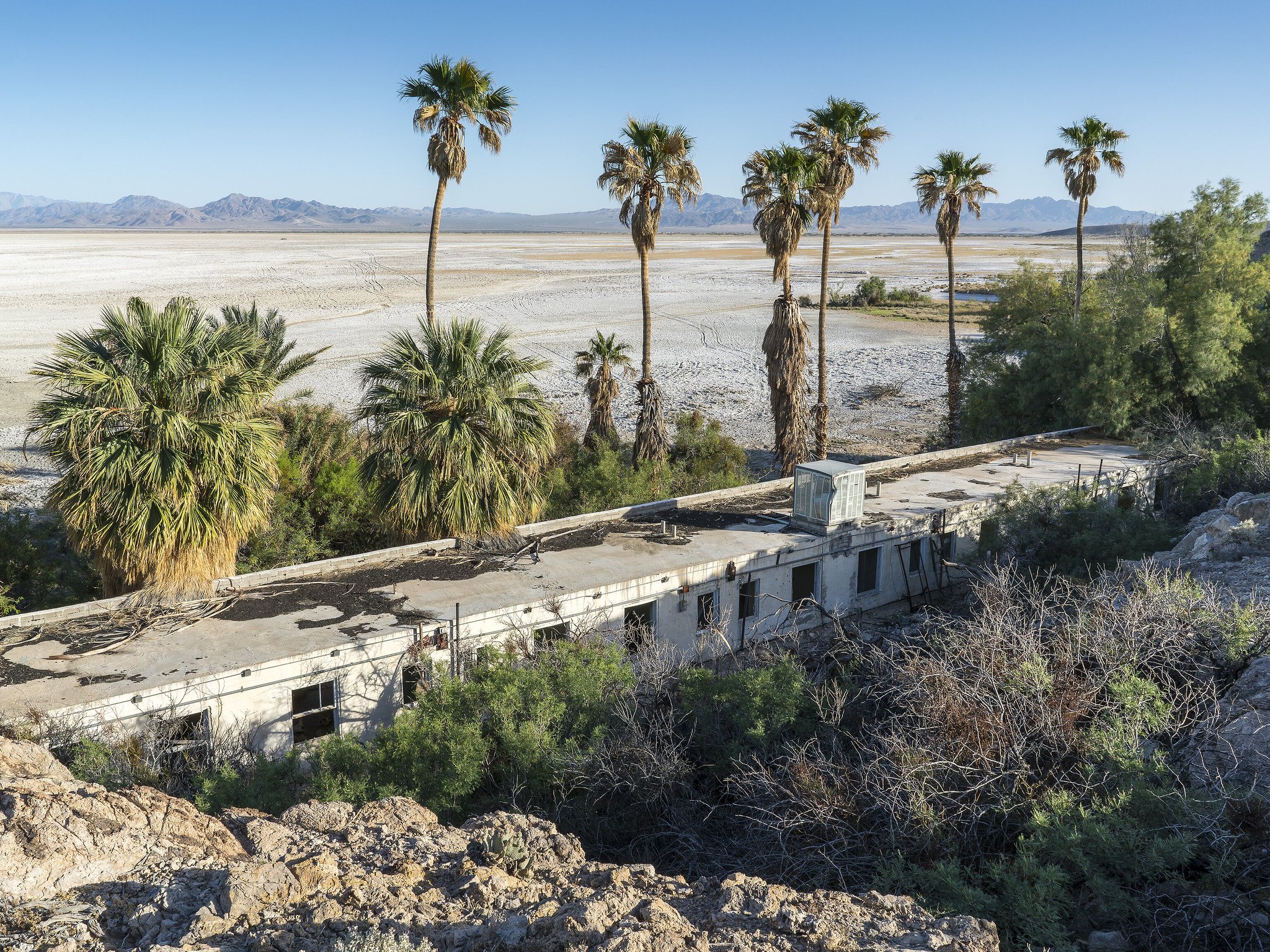  Kim Stringfellow,  Zzyzx Mineral Springs Resort, Zzyzx, CA , 2017, archival pigment prints, edition 1/5, 24 x 36 in, 60 x 91 cm. Image courtesy of the artist 
